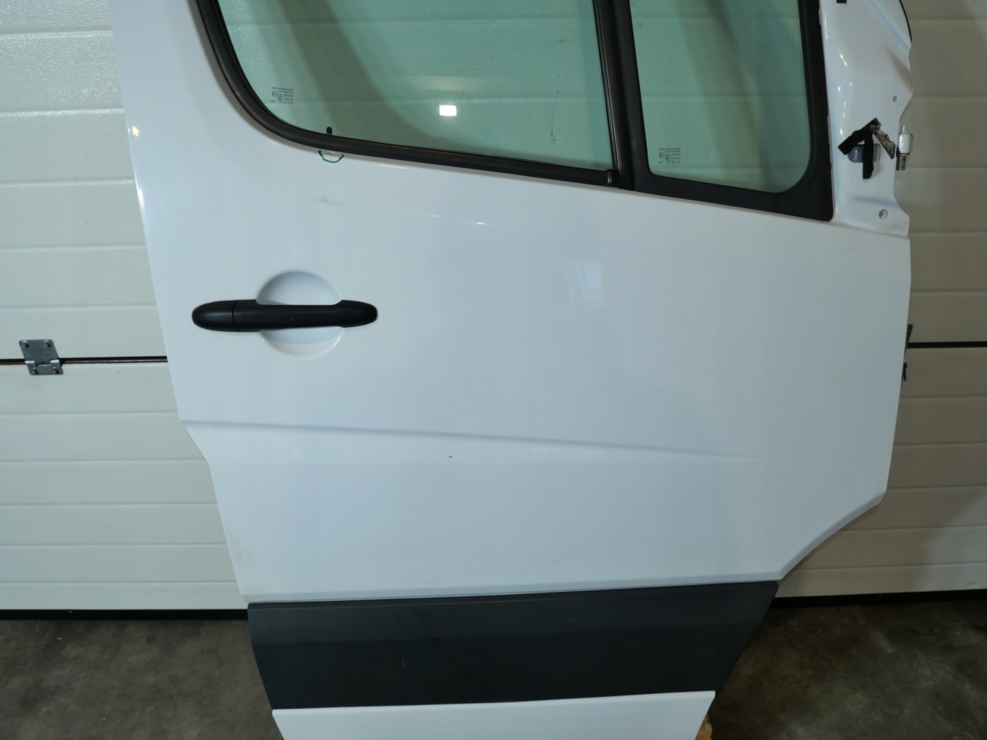 Tür rechts vorne MERCEDES SPRINTER A906