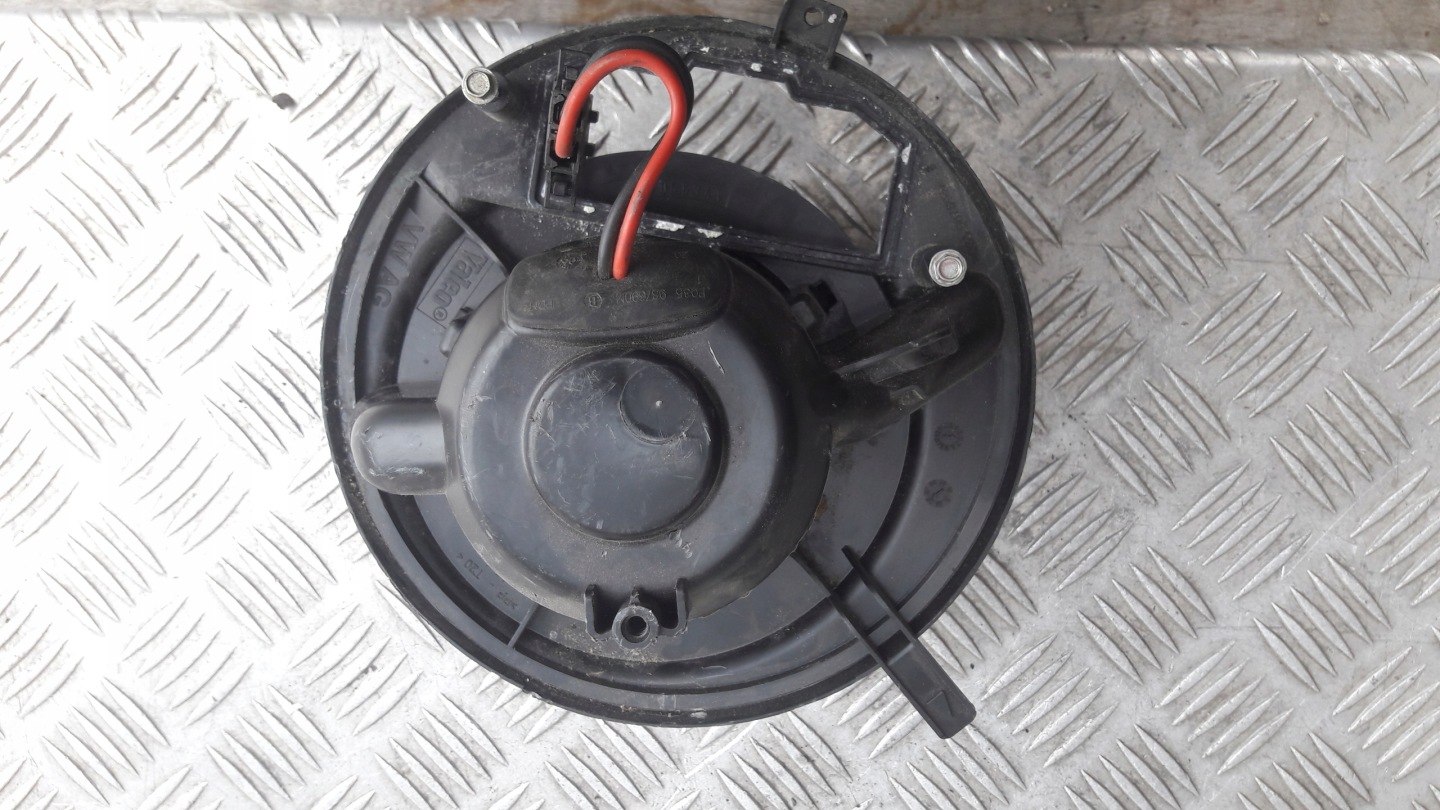 VW TOURAN tOPENÍ ventilátor topení 1k2820015e