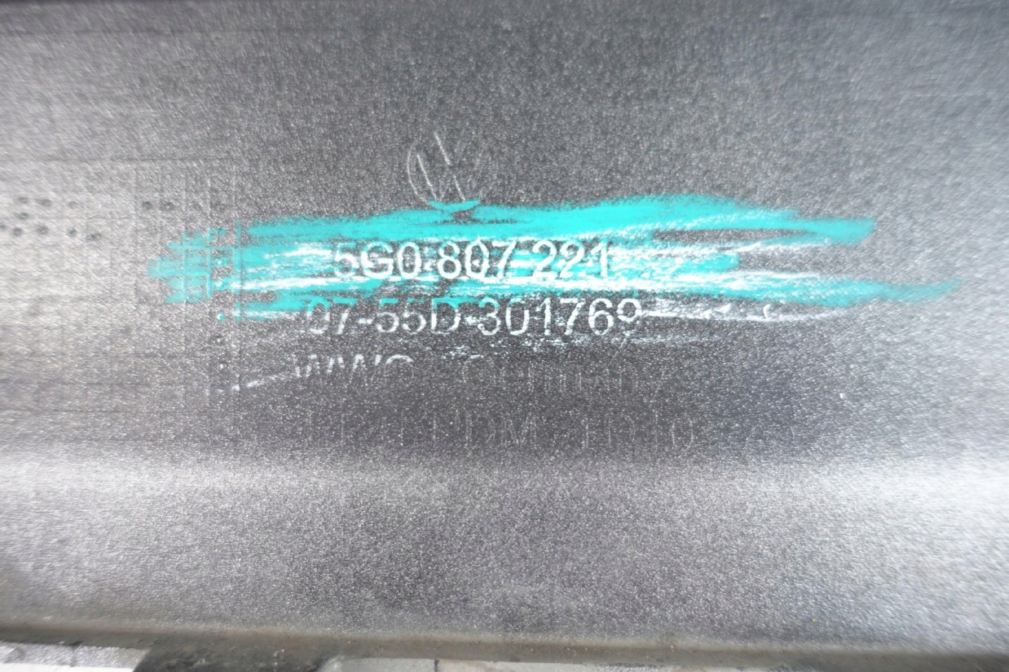 VW GOLF VII 2012- bumper front front 5G0807221