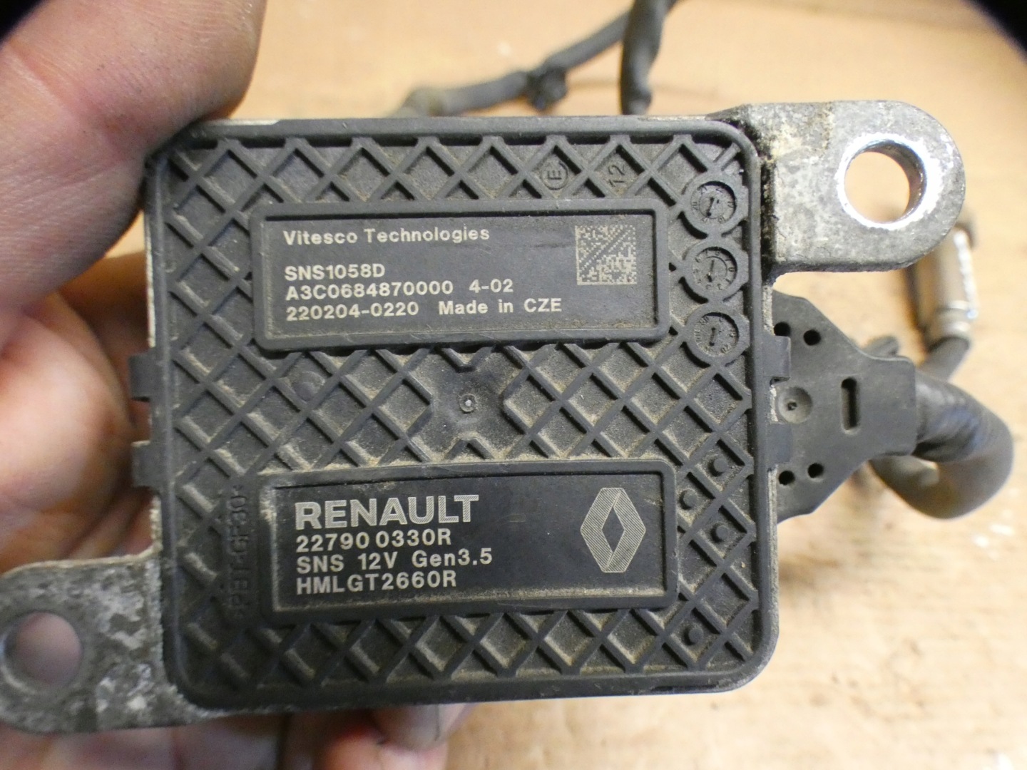 SONDA NOX RENAULT MASTER III 227900330R 2.3 136KM