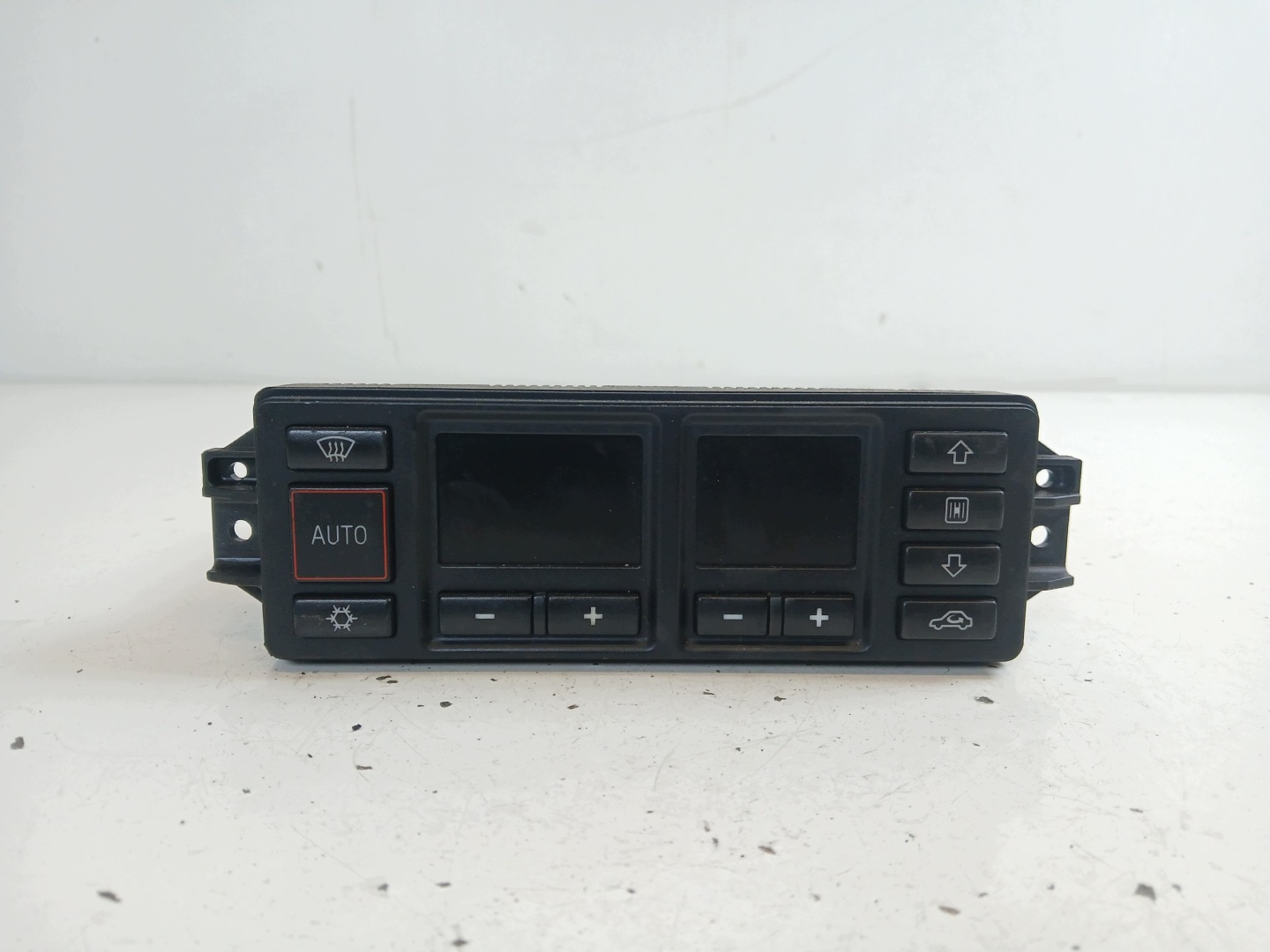 AUDI A4 B5 Unite commande clima 8D0820043D
