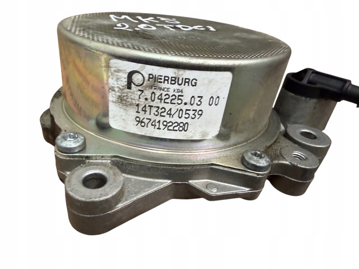 Pompa VACUM FORD MONDEO MK5 2.0 TDCI 9674192280