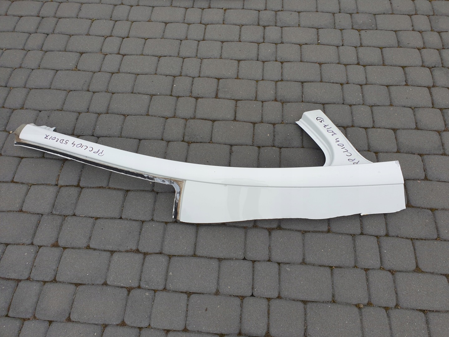 Säule DRZWIOWY dach dach RENAULT CLIO 4 IV 2013- P/L 5D HB