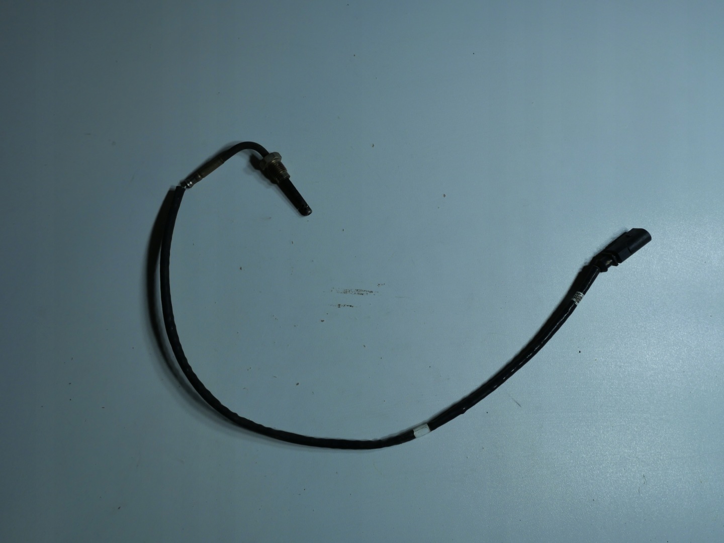 Sensor TEMPERATURY Gase VW SEAT SKODA 03L906088FC