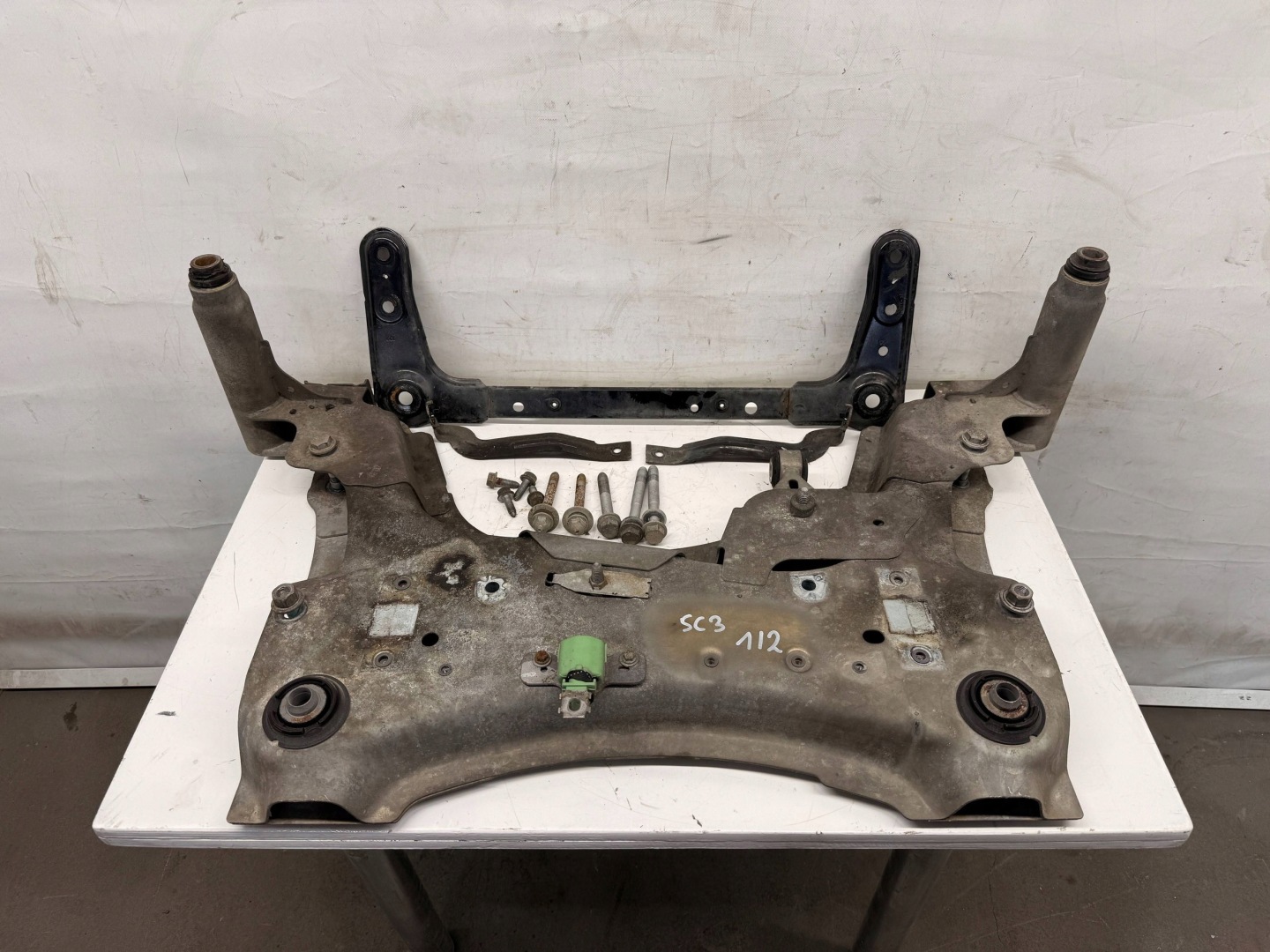 Renault Scenic III subframe axle beam lawa trawers