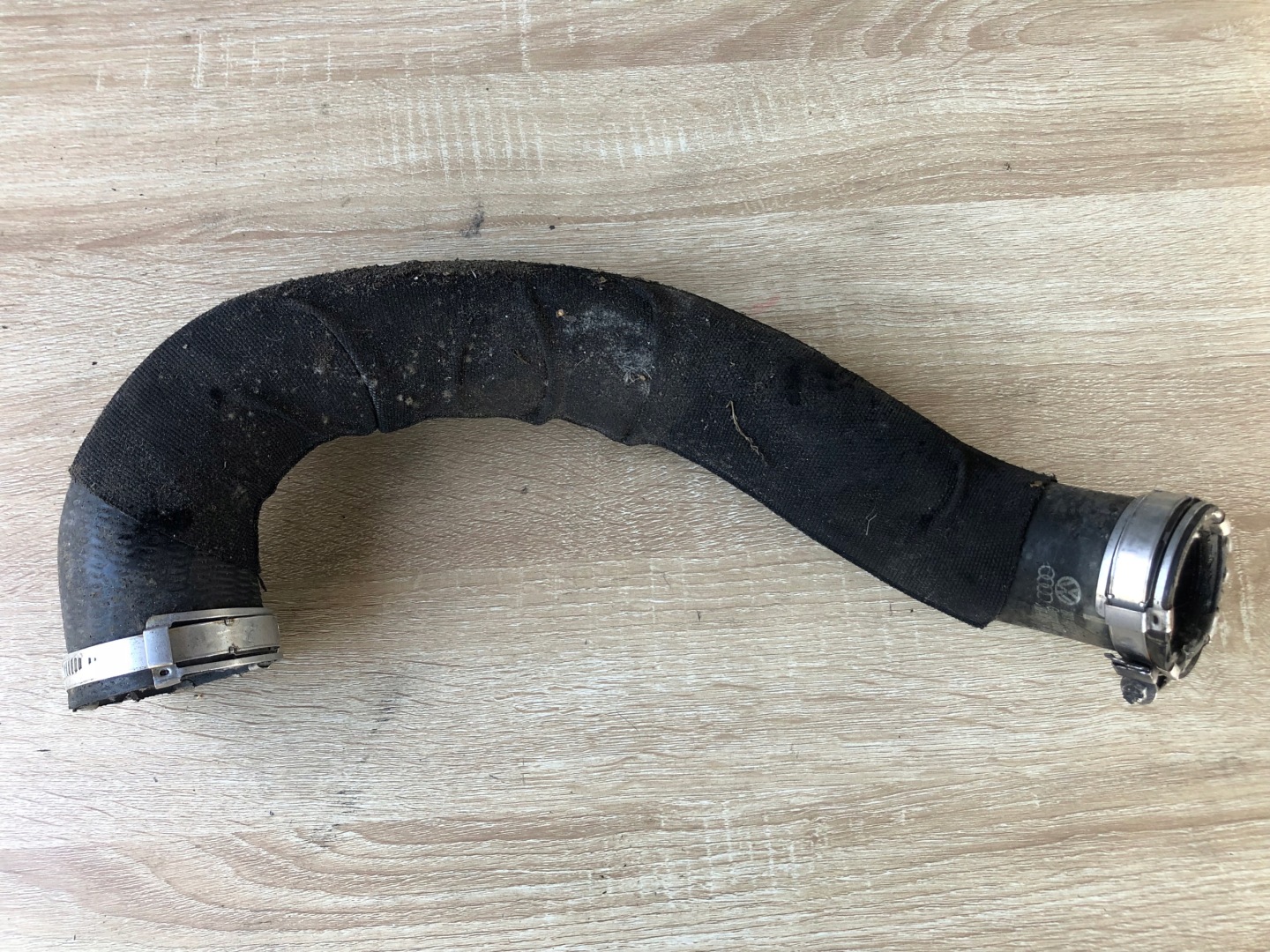 pipe wiring air AUDI A4 B8 8K0145738T