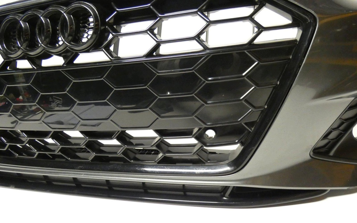AUDI A4 B9 LIFT S-LINE 8W0807437AQ below 4 PDC 2019- bumper front front