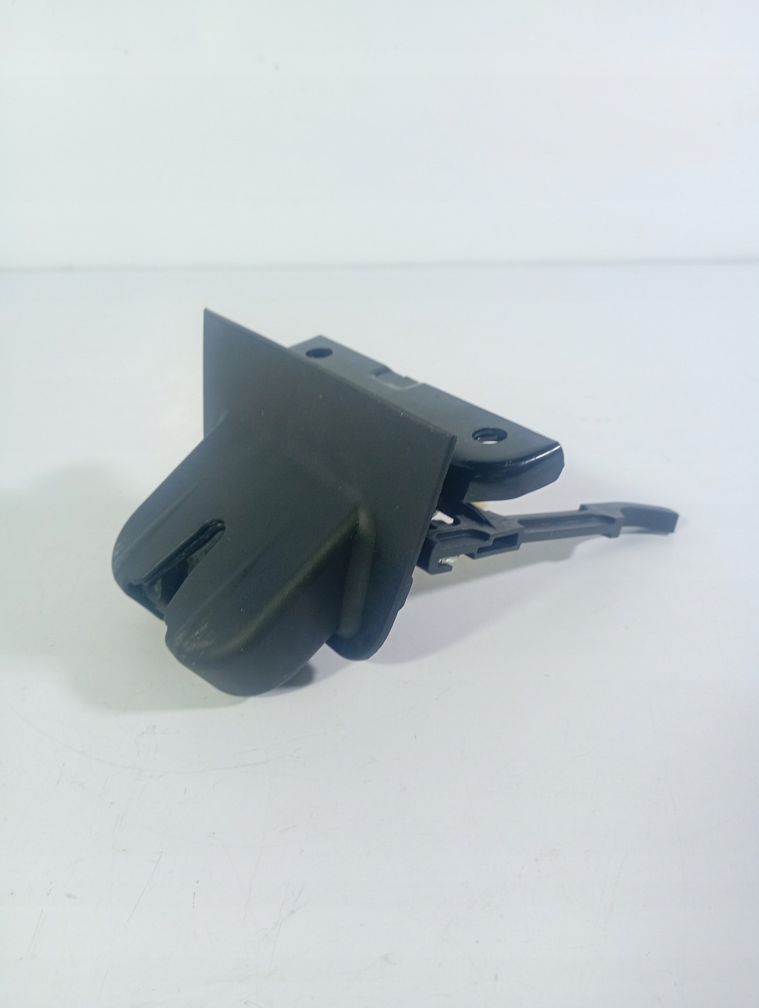 Audi A3 8P 03-13 lock bonnet boot rear OE 8P3827469A