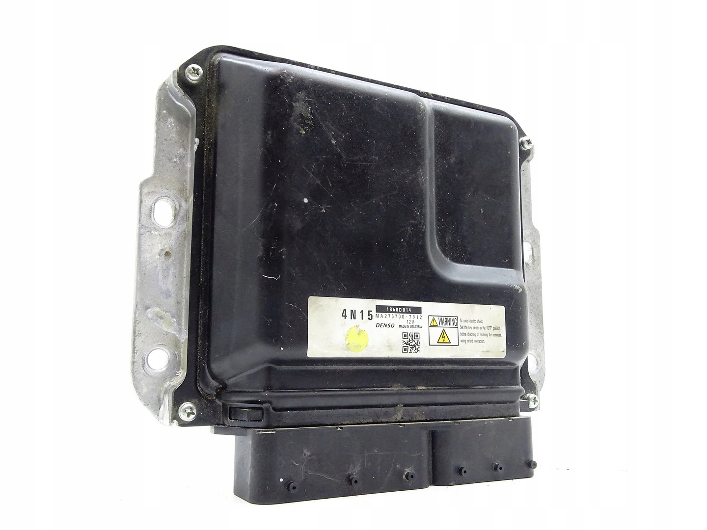 computer control unit of the engine ECU MITSUBISHI L200 V 15- 2.4 D 1860D014