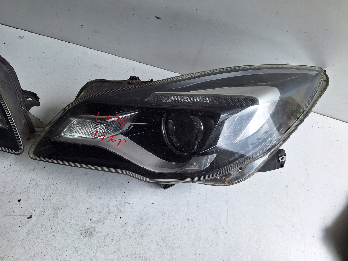OPEL INSIGNIA A LIFT 13-17 light left + LED UK