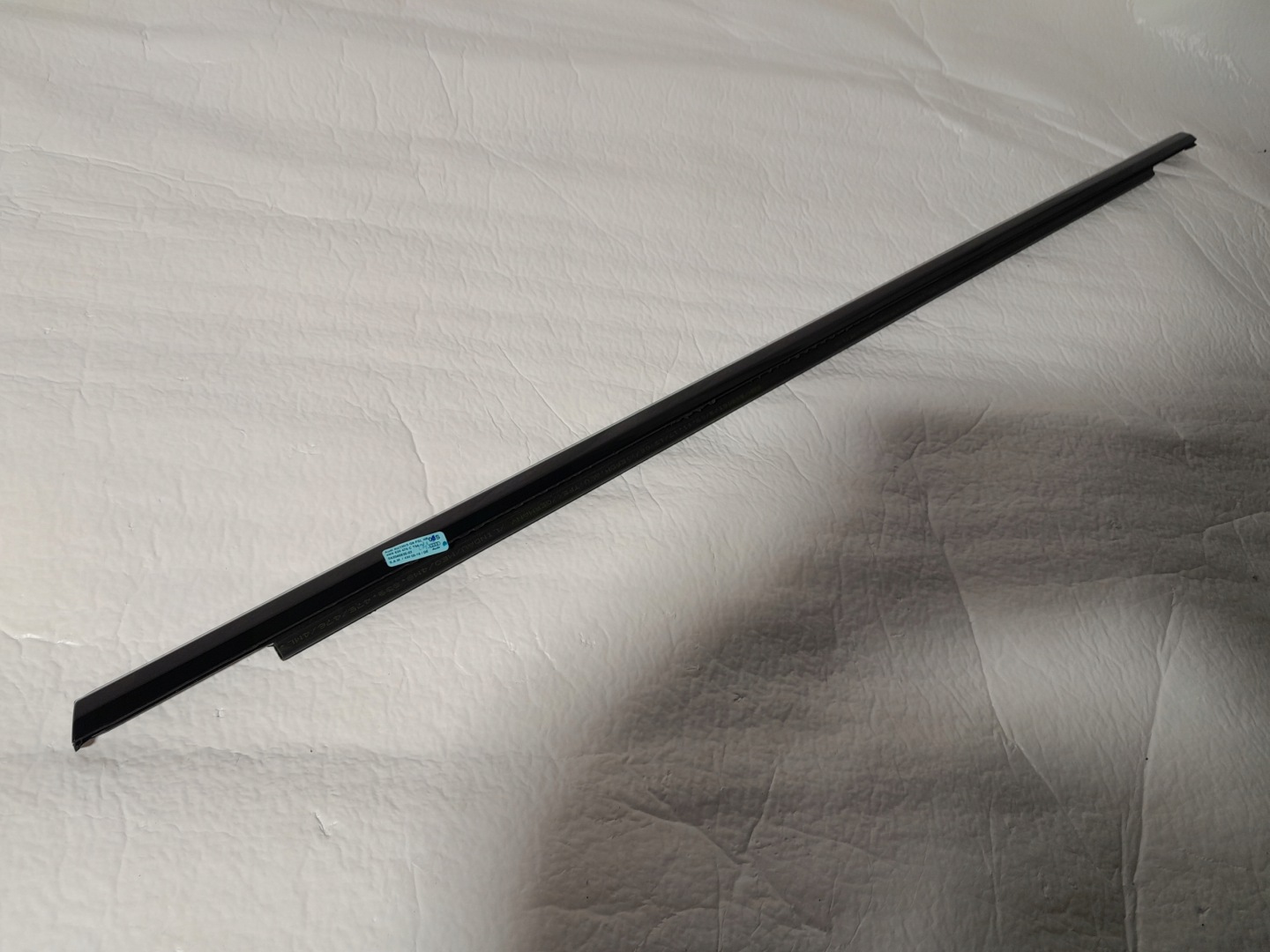 AUDI Q8 4M moulding dust door 4M8837476C
