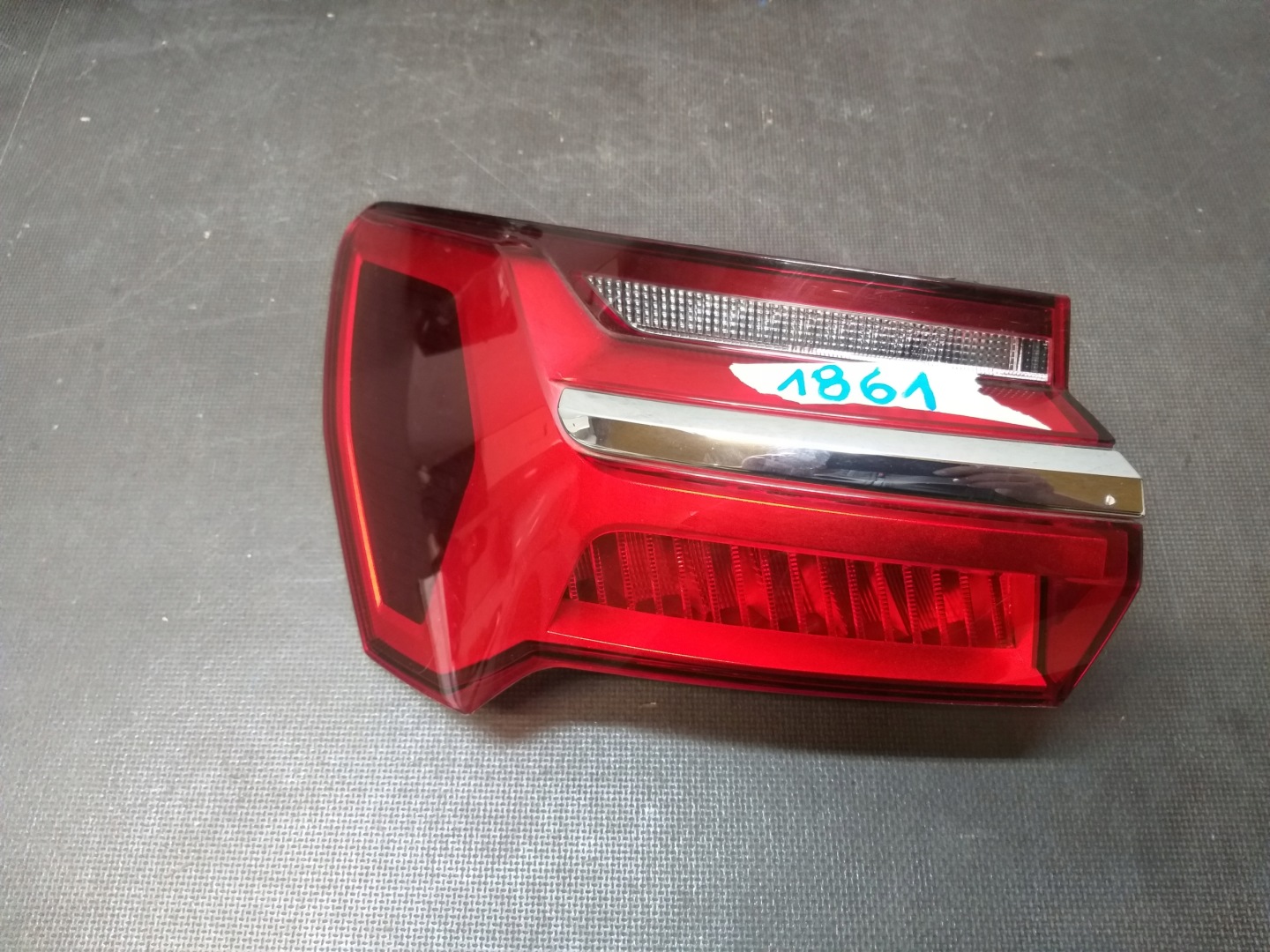 LIGHT LIGHTS REAR PART AUDI A6 C8 SEDAN LED