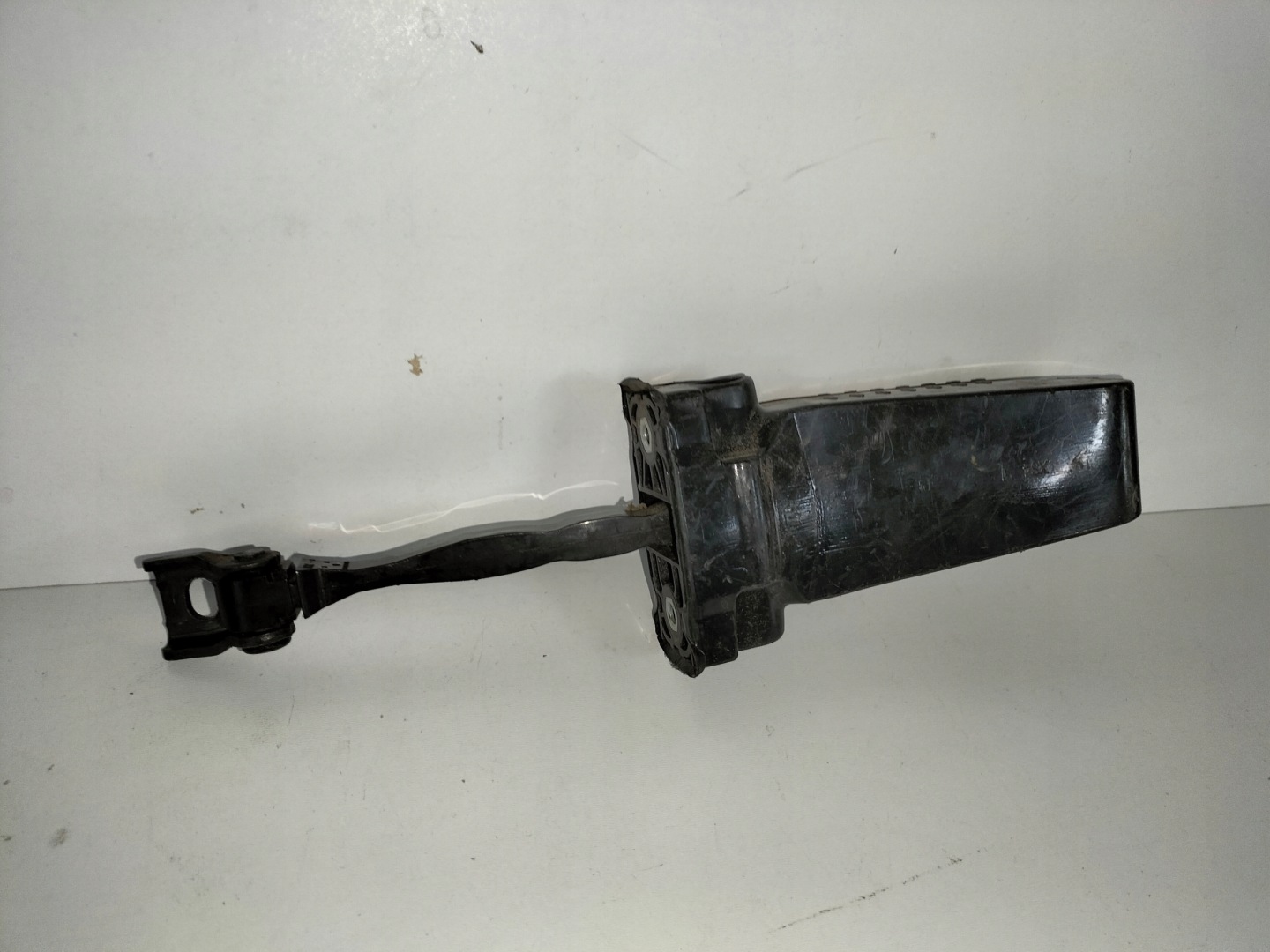 limiter door rear part SKODA OCTAVIA III 13