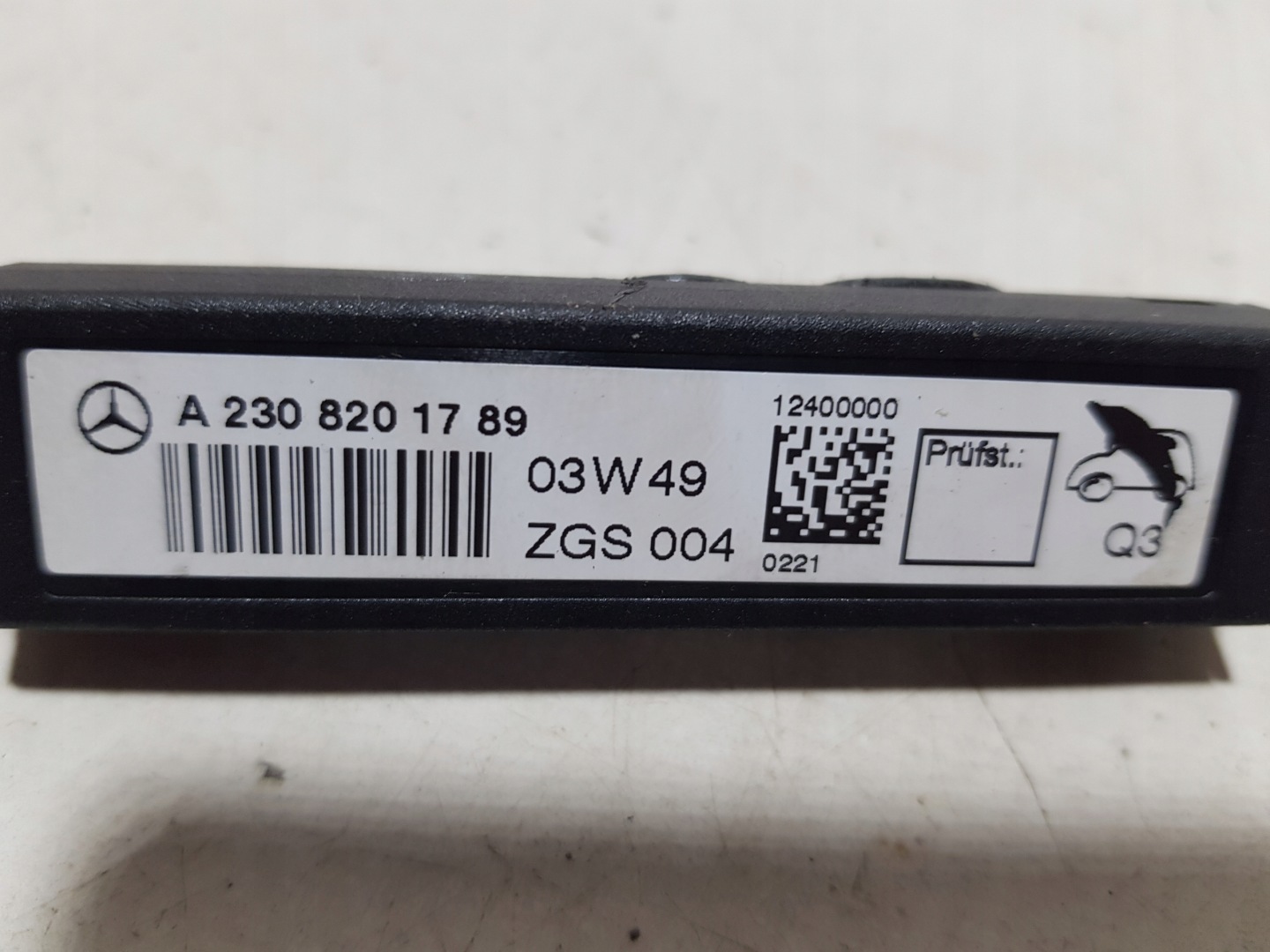 MERCEDES SL R230 W230 antenna module amplifier 2308201789