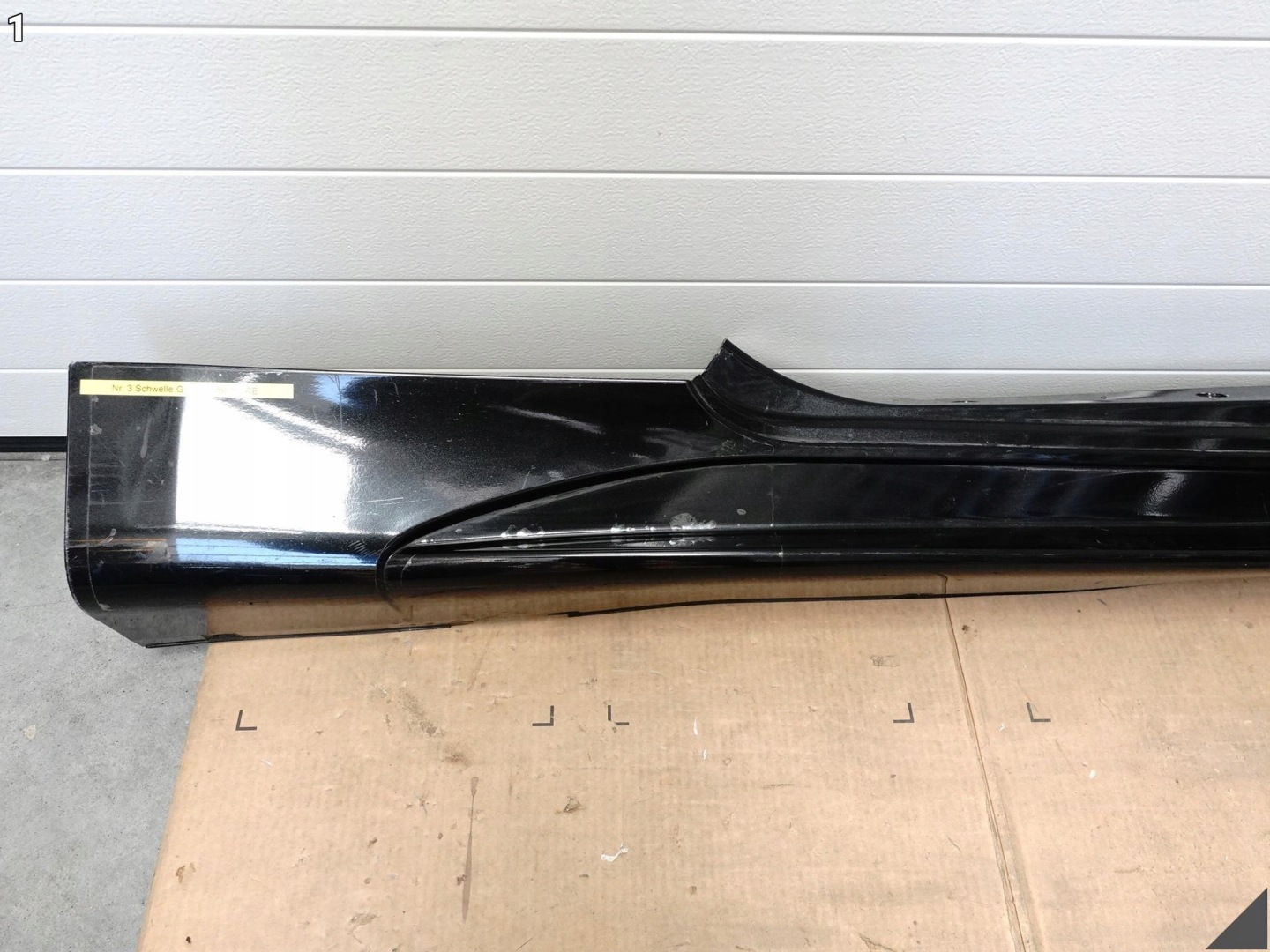 MASERATI GRANTURISMO M145 07-19 moulding cover cap threshold right