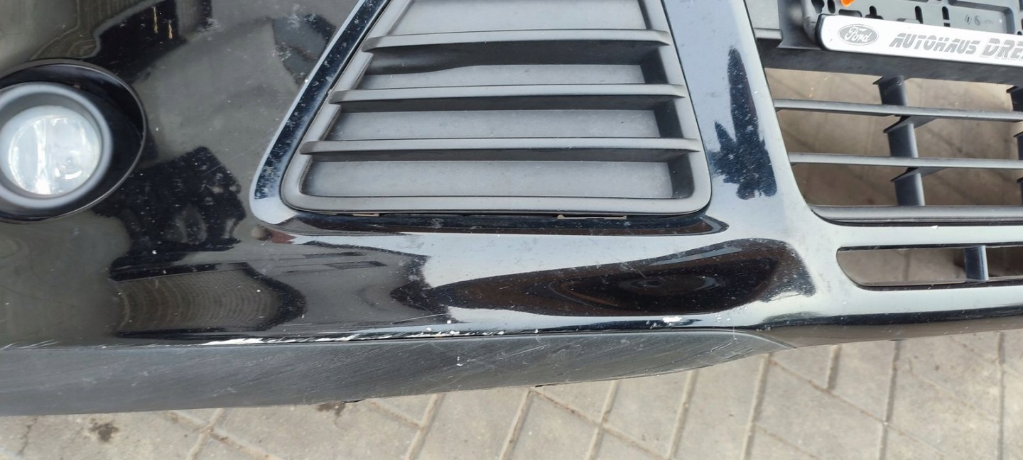 nárazník předek přední Ford Focus MK3 FB