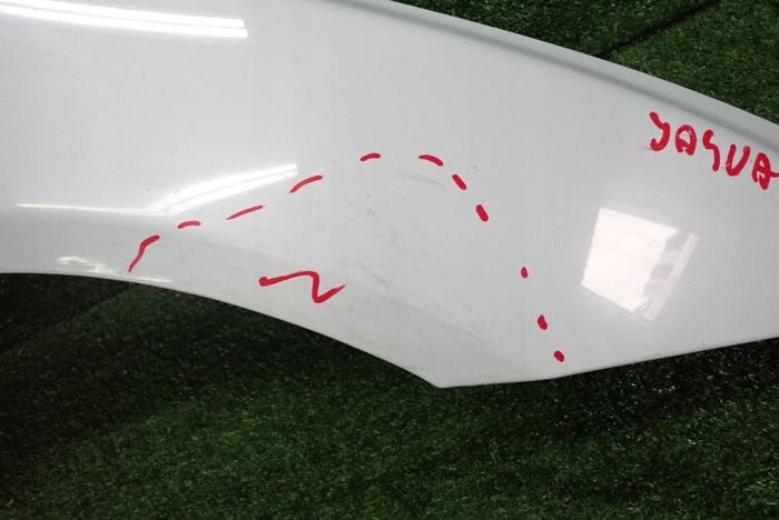 JAGUAR XE 15- fender right front front