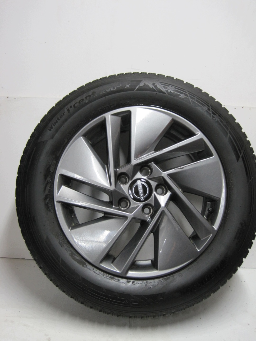 wheels discs tyres NISSAN QASHQAI R17 7MM