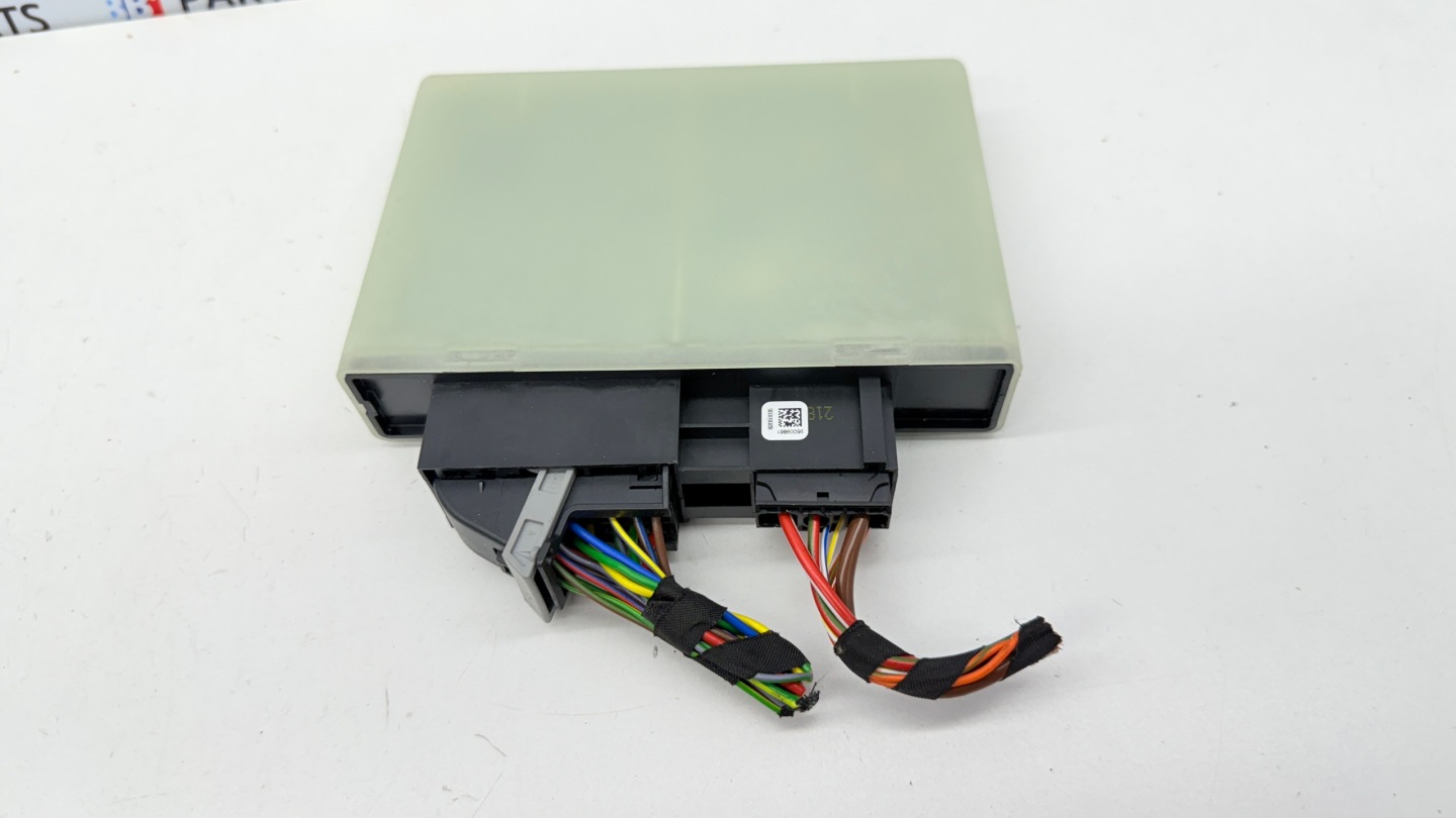 BMW G30 G31 G01 X3 module control unit ADBLUE 9423397
