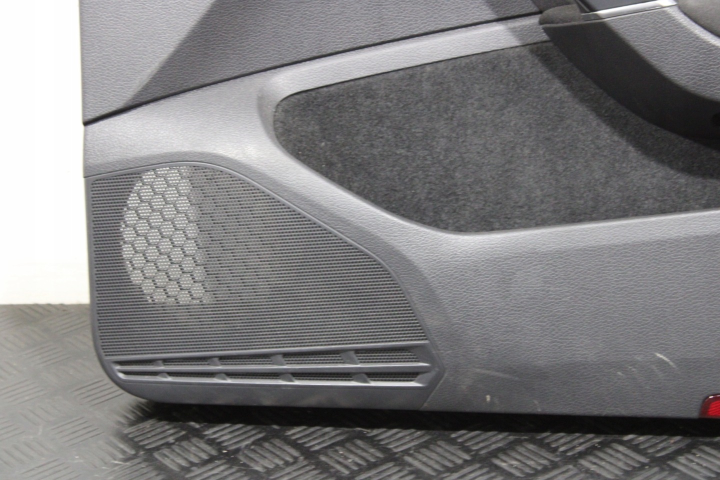 upholstery side door right front VW GOLF VII 7 5G 5G0