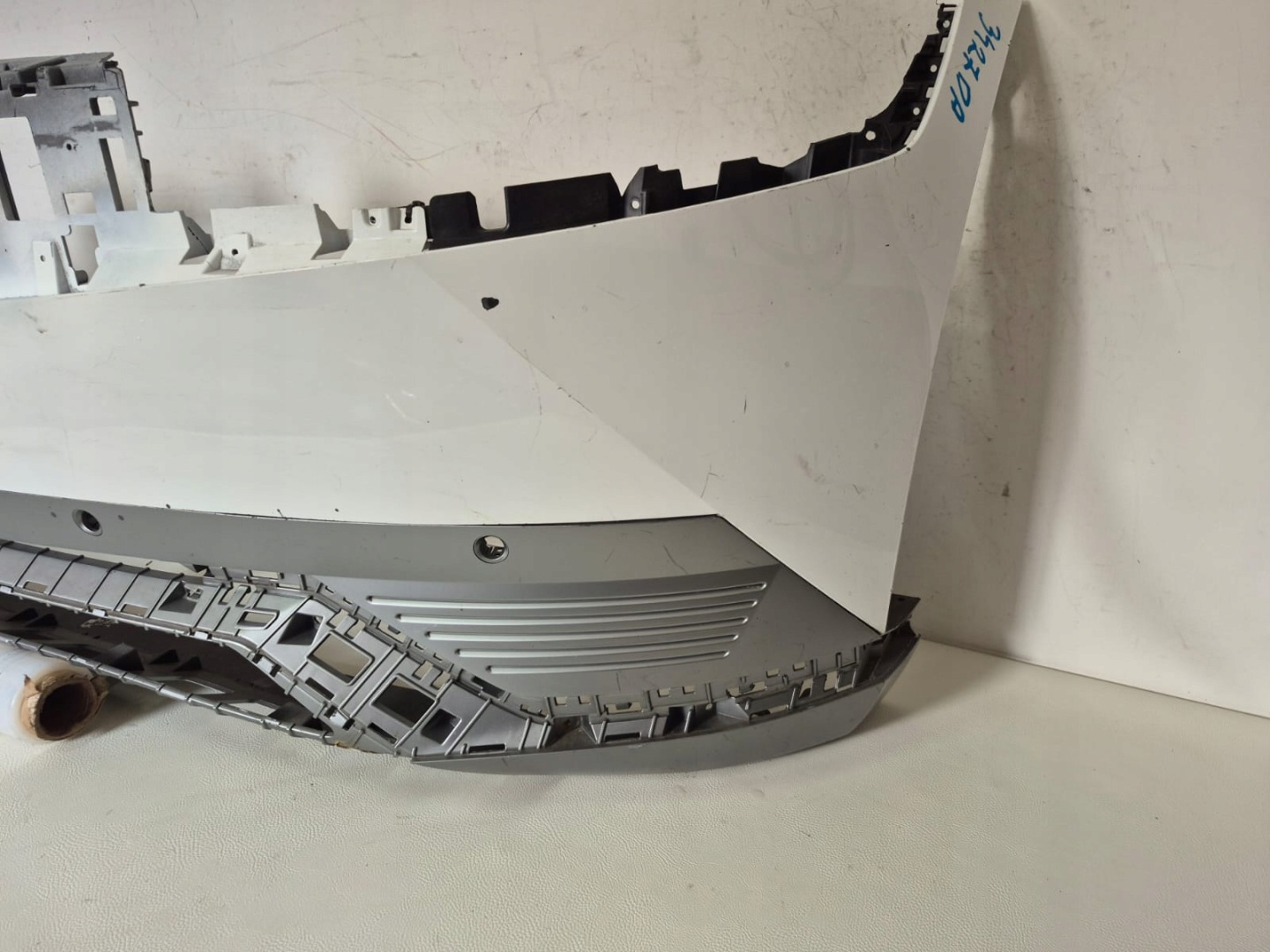 HYUNDAI IONIQ 5 21-24 bumper front front PDC
