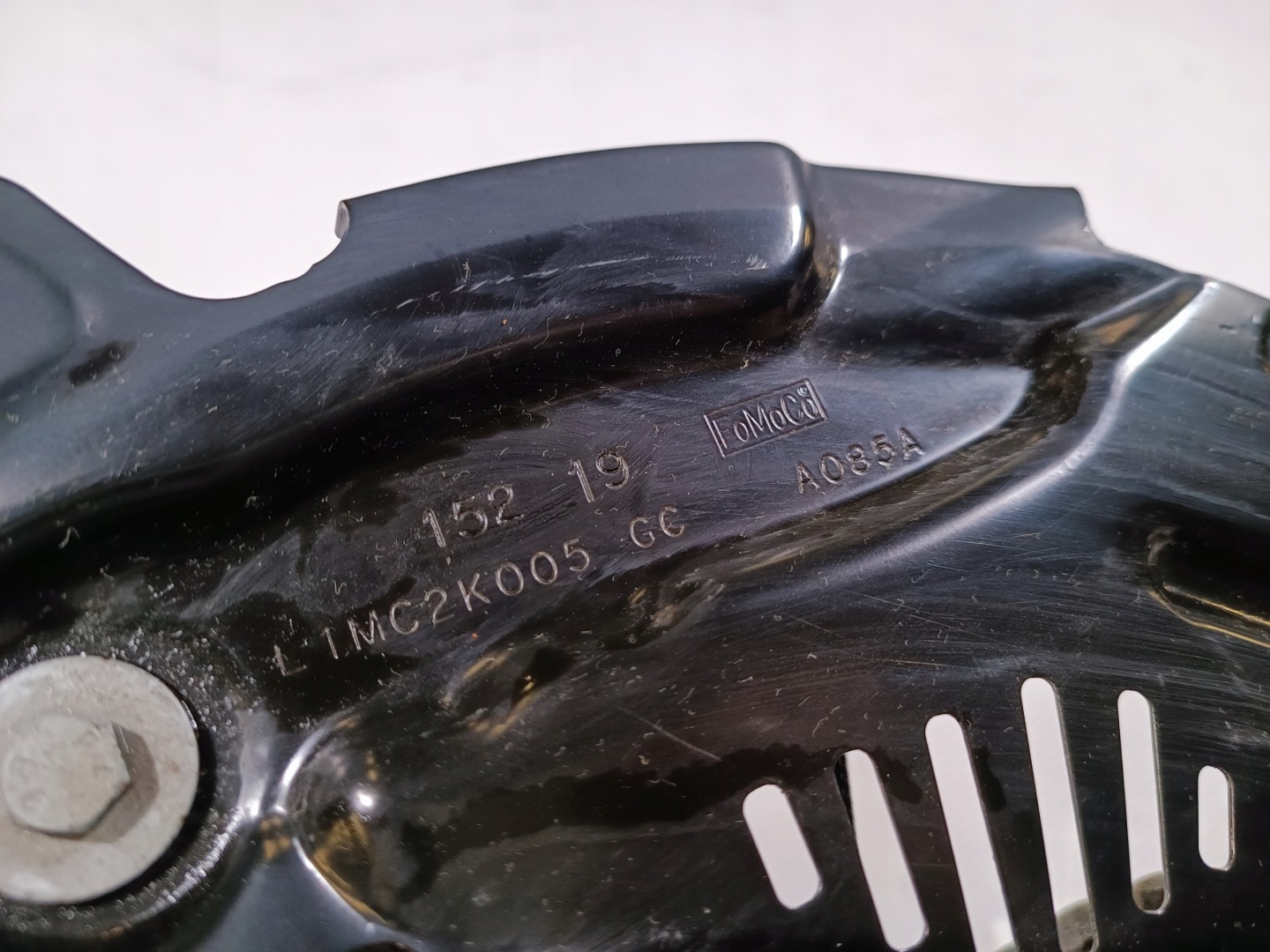 swing front front left Ford Explorer 4x2 2020
