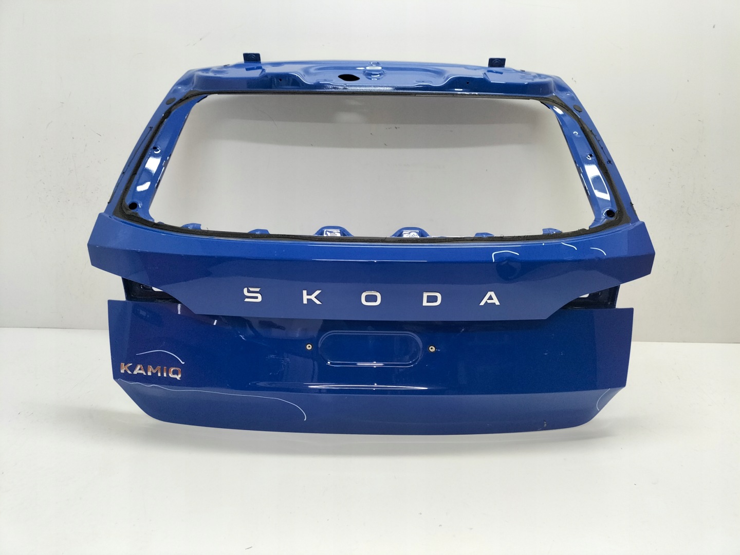 boot doors boot rear part SKODA KAMIQ 19