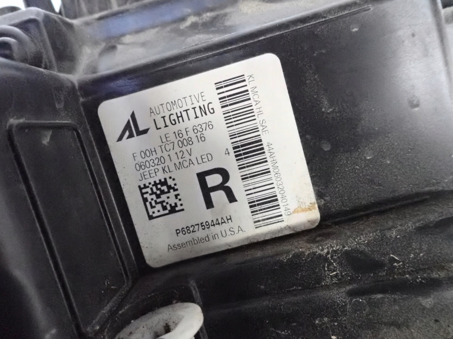 JEEP CHEROKEE KL 19- PERFORMANCE FULL LED right light USA