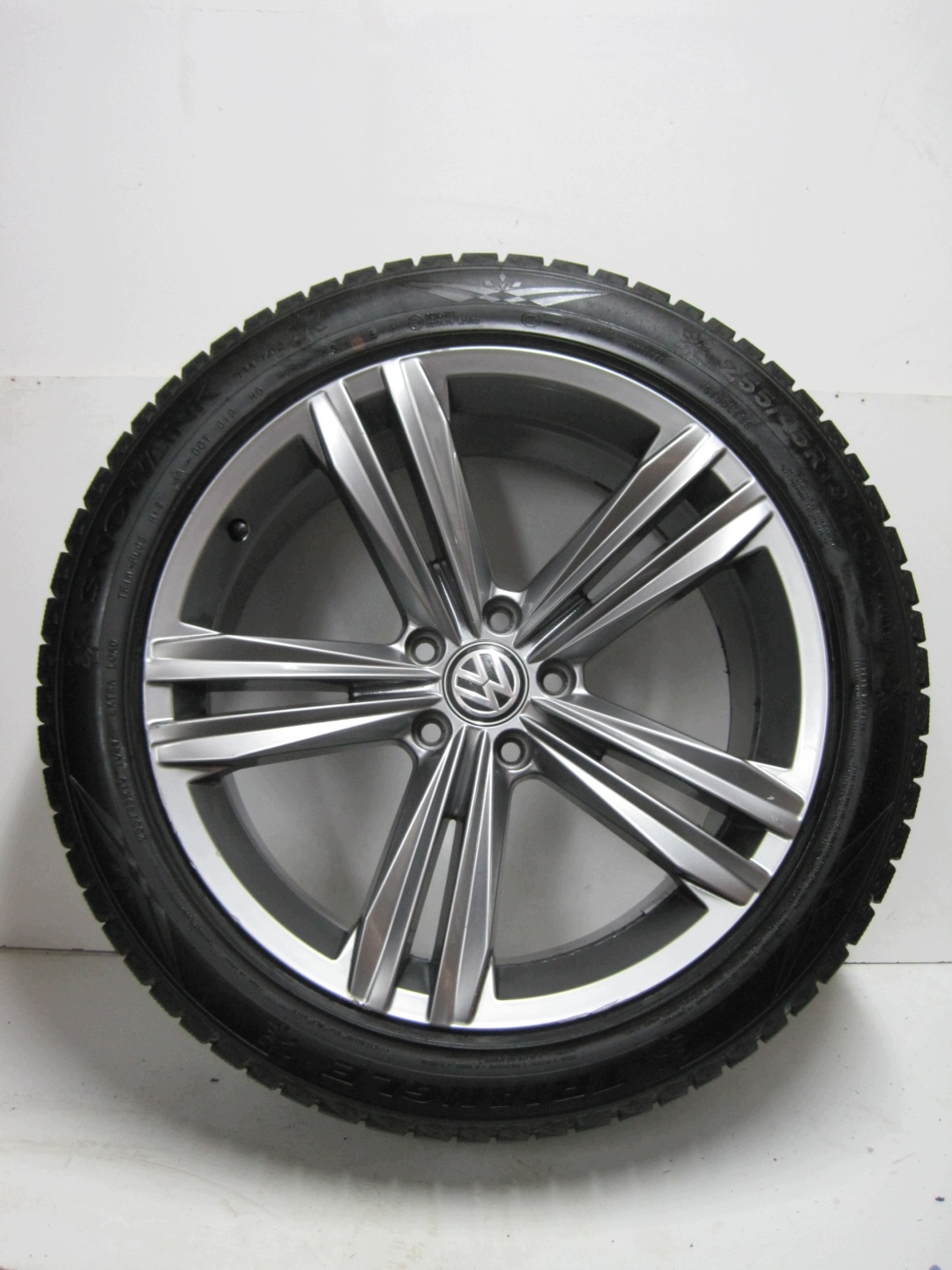 wheels discs tyres VW TIGUAN 5NA R19 5mm