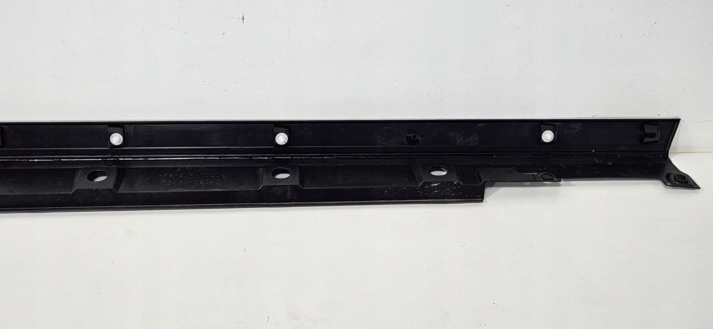 moulding threshold left TOYOTA HIGHLANDER IV 19- ORYG
