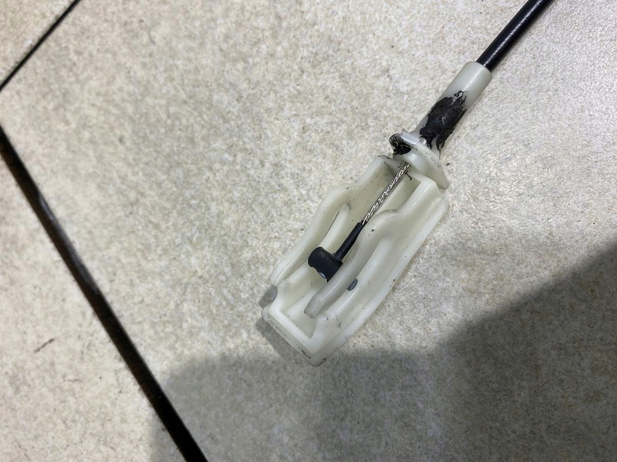 rope of a lock door left front BMW 3 E46 sedan