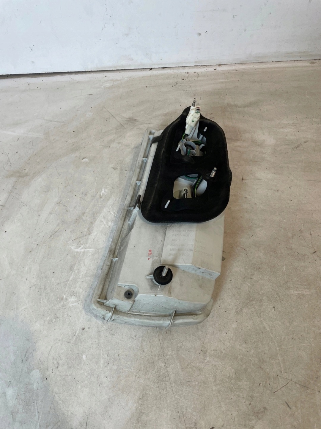 light rear part rear left Nissan Elgrand E51 Led