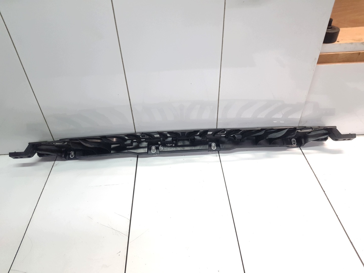 MERCEDES GLS X167 bumper bracket rear part rear central A1678800701