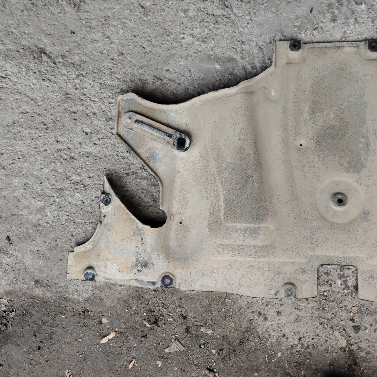 fedél elsö alváz far Tesla Model 3
