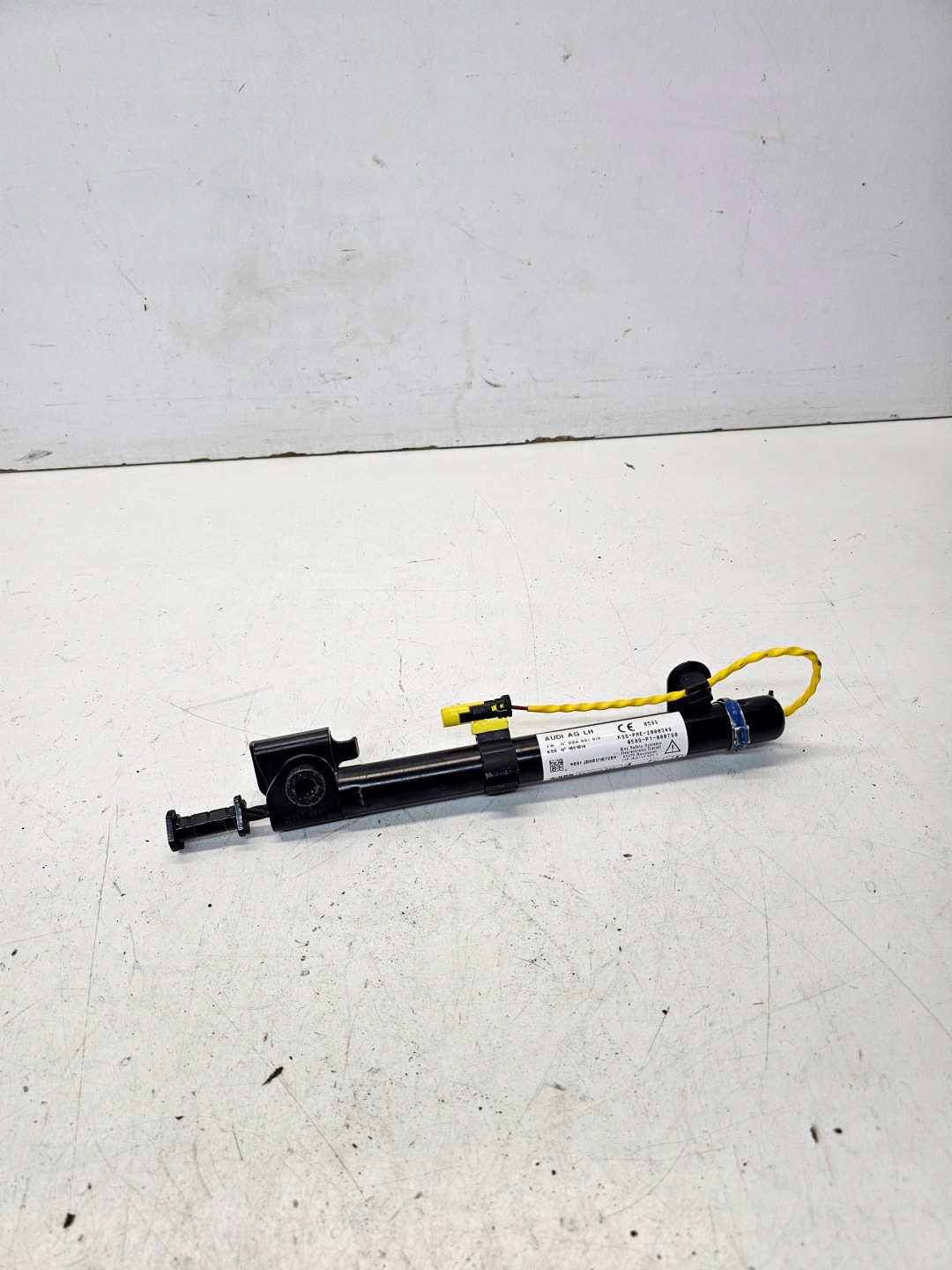 adjuster DOCIAG supports safety left AUDI Q5 FY 80A857619