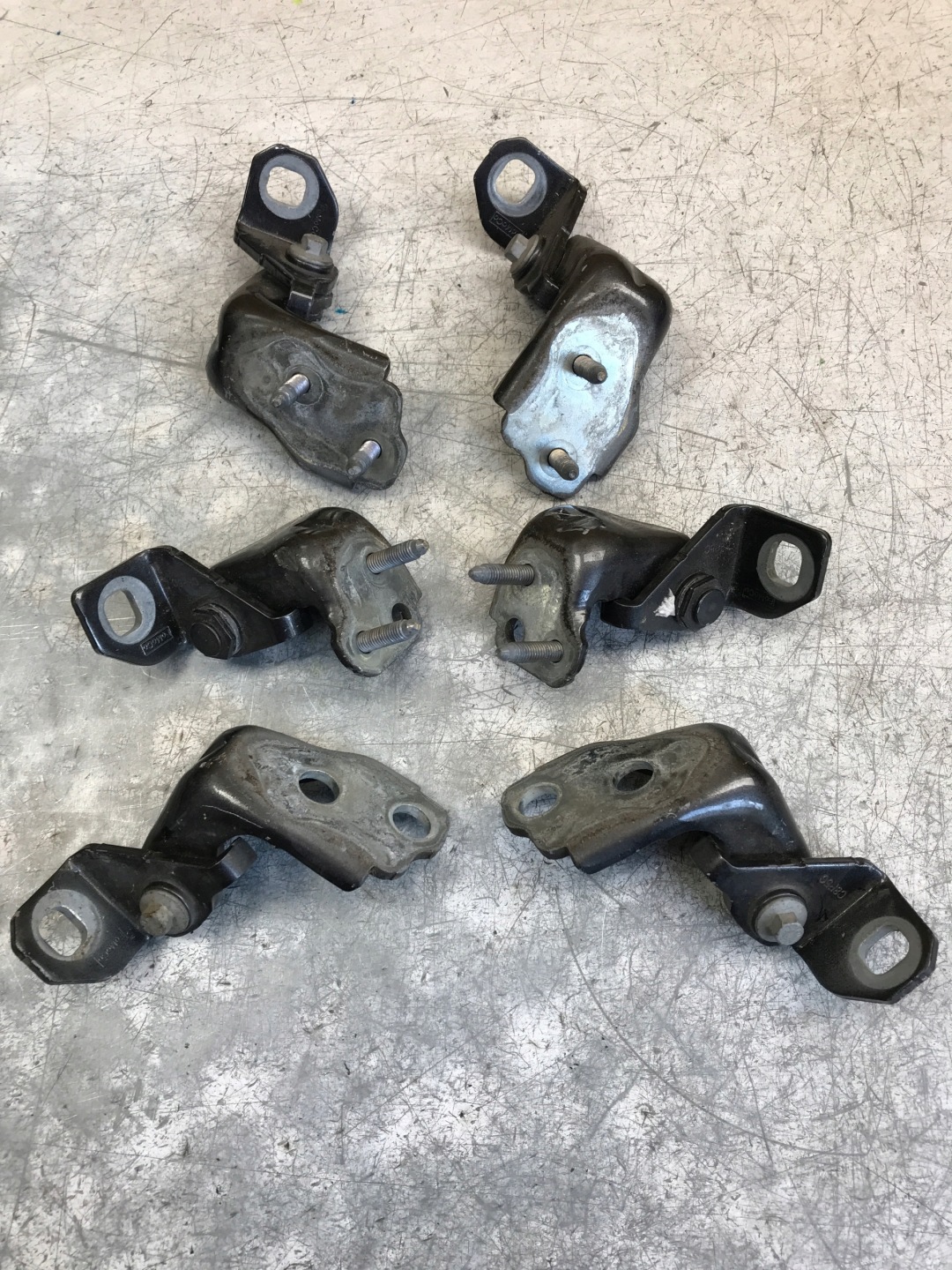 hinges door FORD KUGA MK2 CJ54-S26810-AB