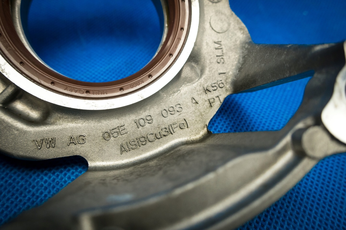 Blende Abdeckung des Zahnrads Arteon T-Roc 05E109093A 1.5TSI