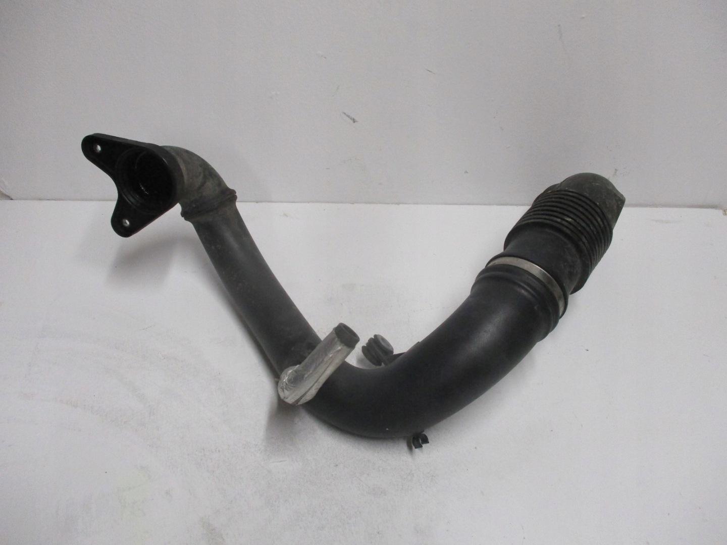 pipe hose RENAULT MASTER 2,3D 165763705R