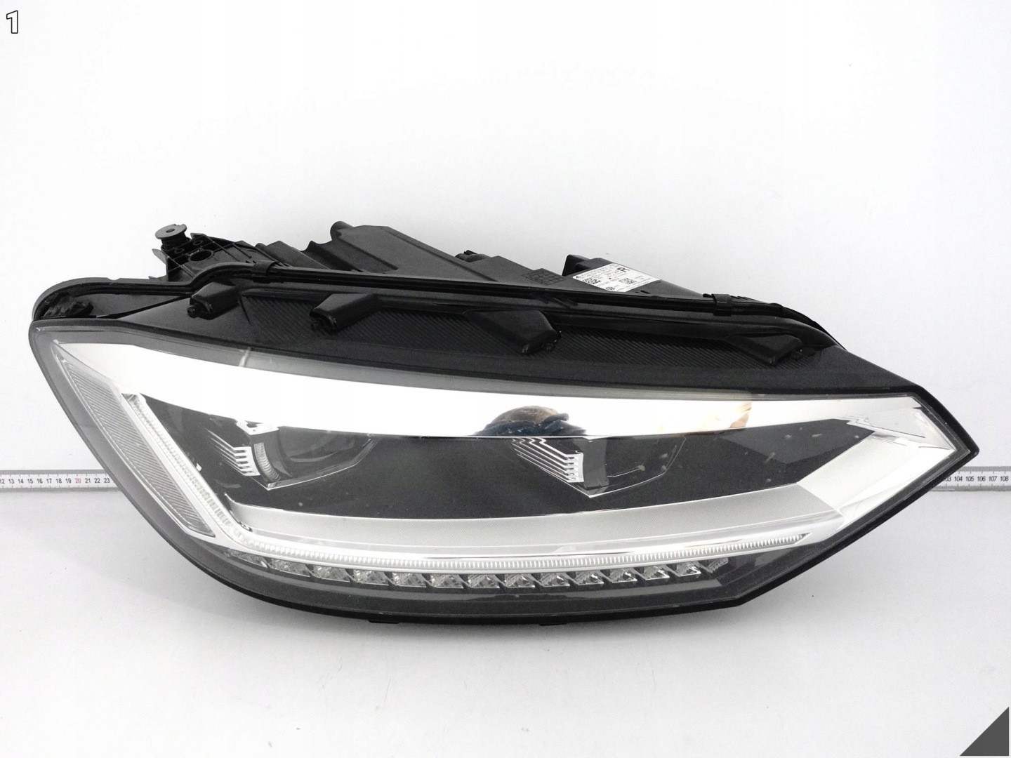 VW TOURAN 5TB 2 II 15- light FULL LED right front EUROPA 082A