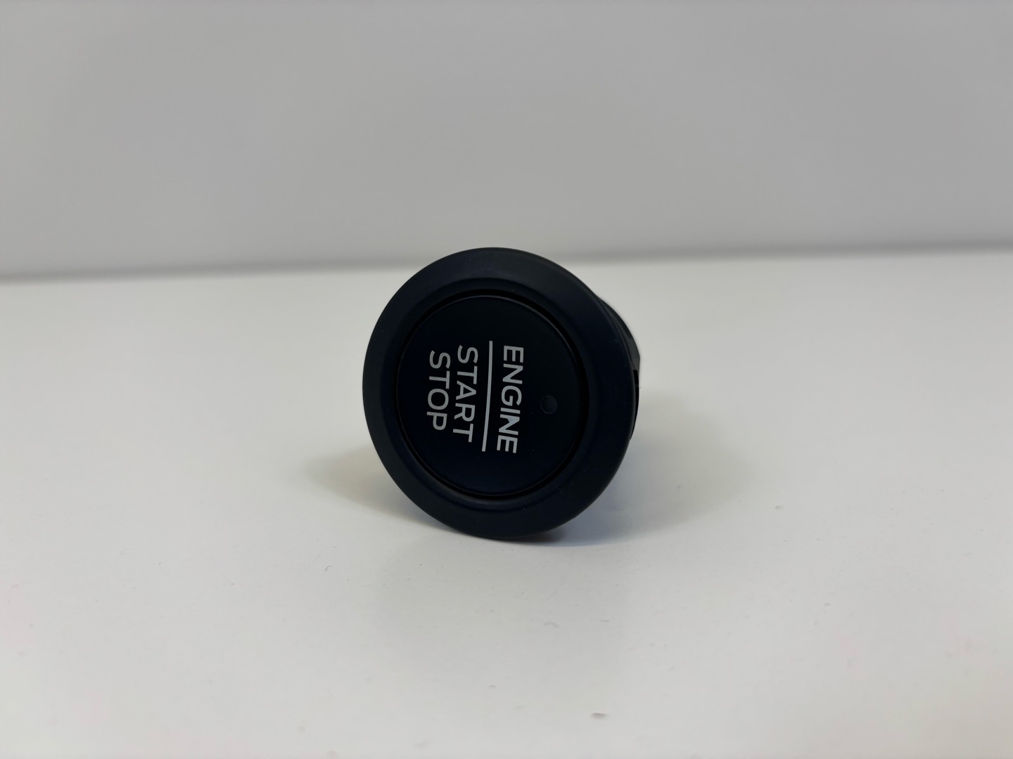 button zaplonu Start / Stop Ford Kuga 3 2020 LV4B-S11584G
