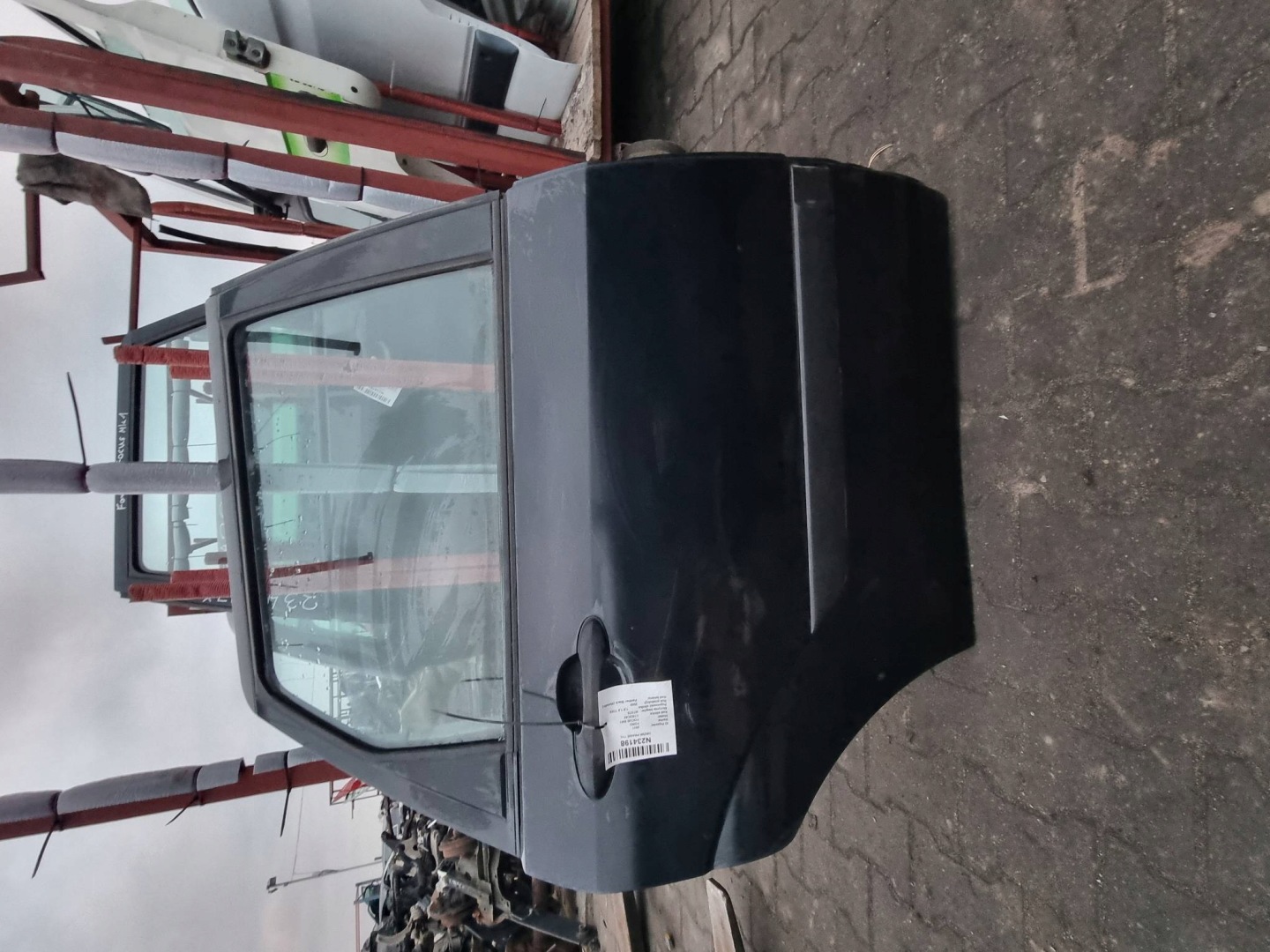 Tür rechts heck PANTHER BLACK FORD FOCUS MK1 KOMBI