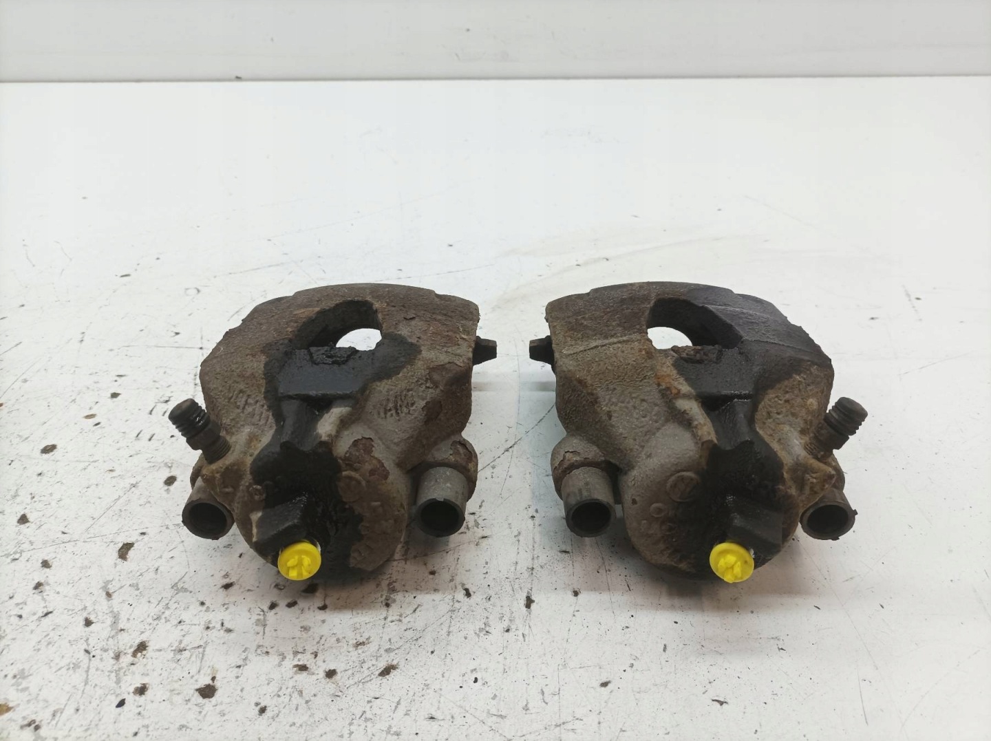 caliper brake right left front KPL 1.0 TSI Skoda Rapid and (2012-2019)