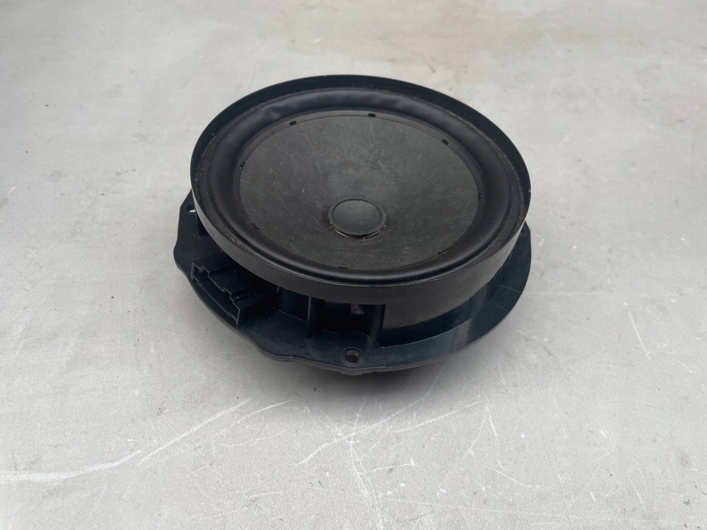 speaker door rear VOLKSWAGEN T-ROC 2GA035710 @M