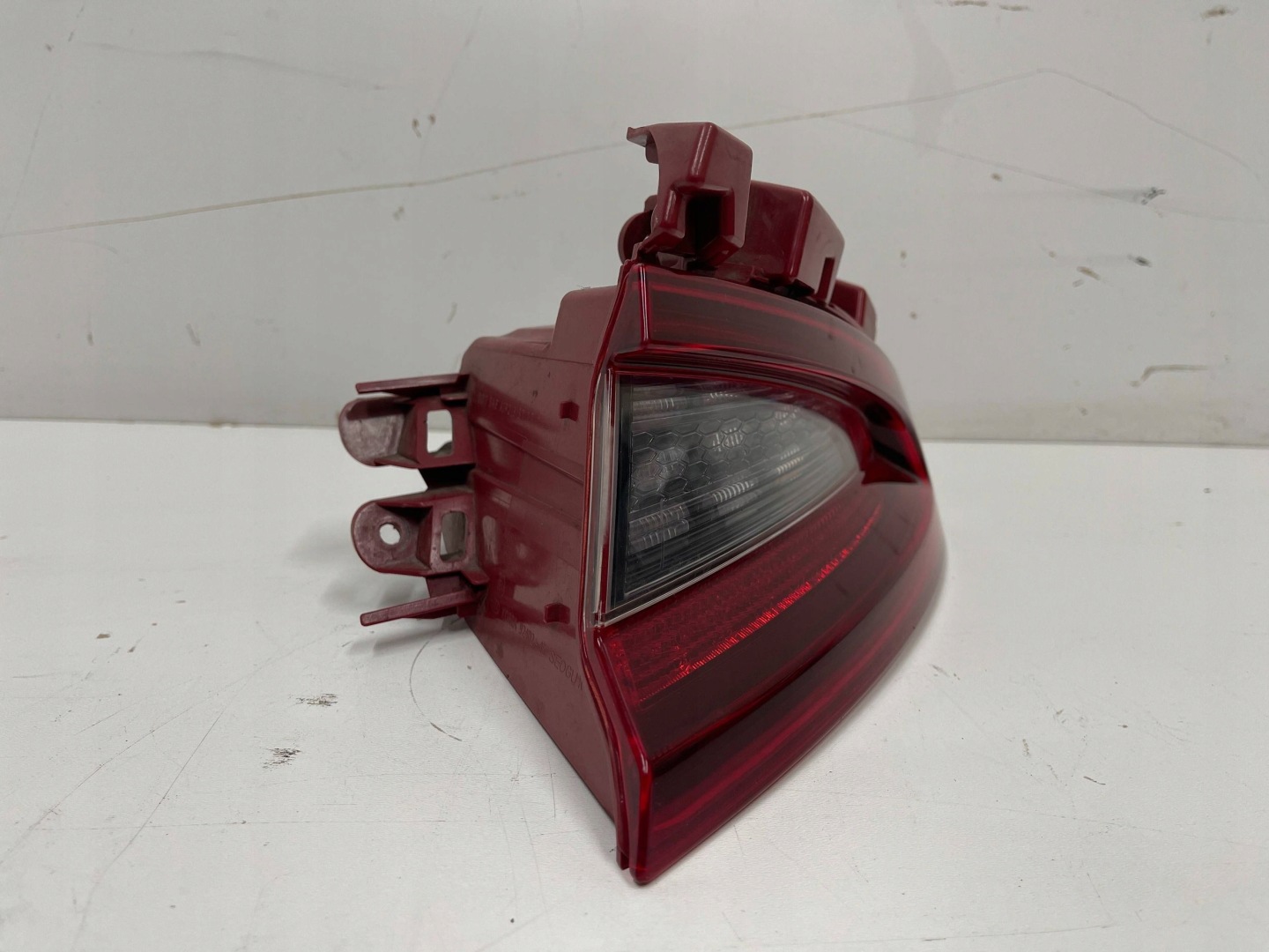 light rear rear part right KIA STINGER CK 17- 92402-J5