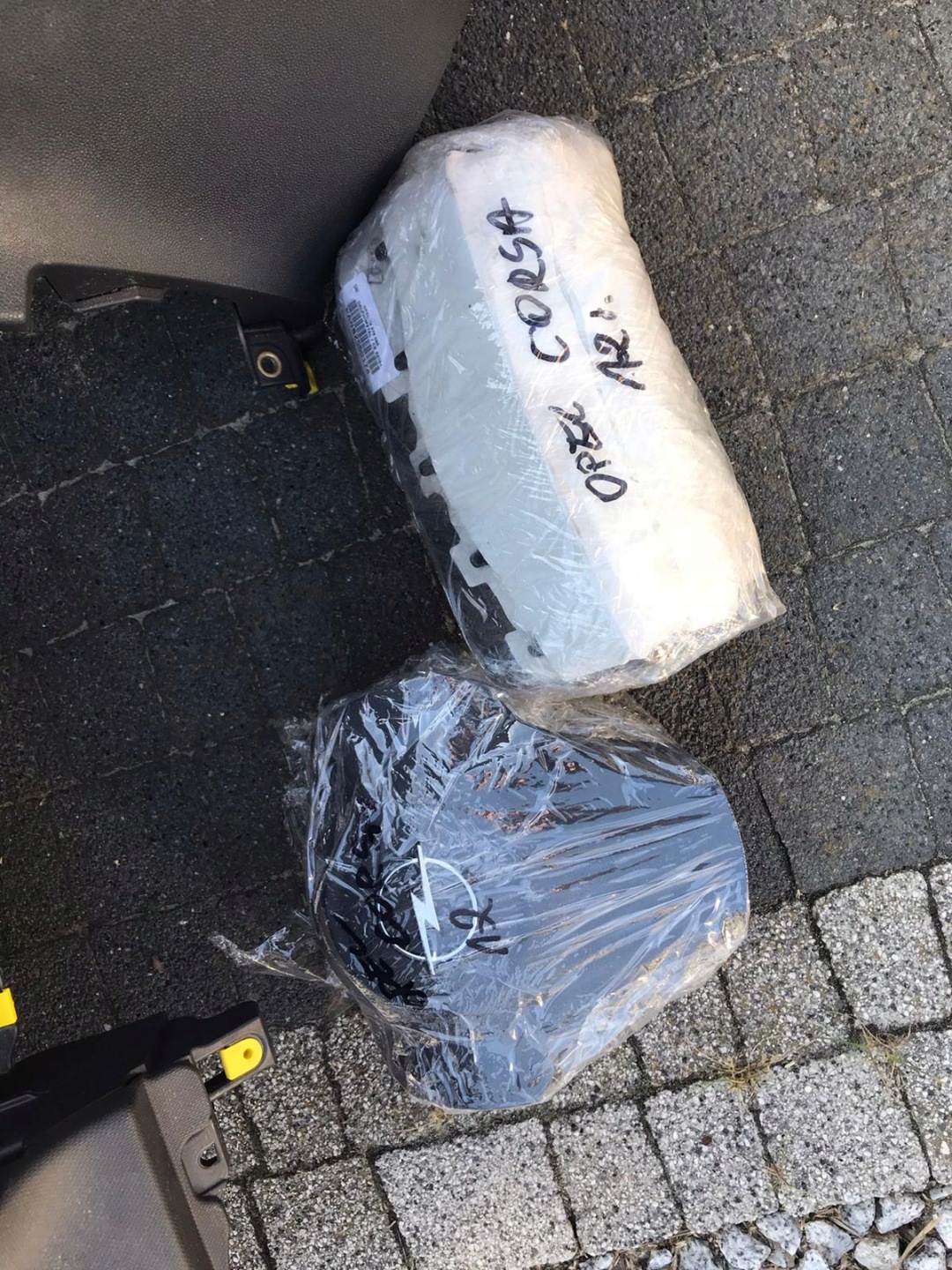 OPEL CORSA D Console Airbag