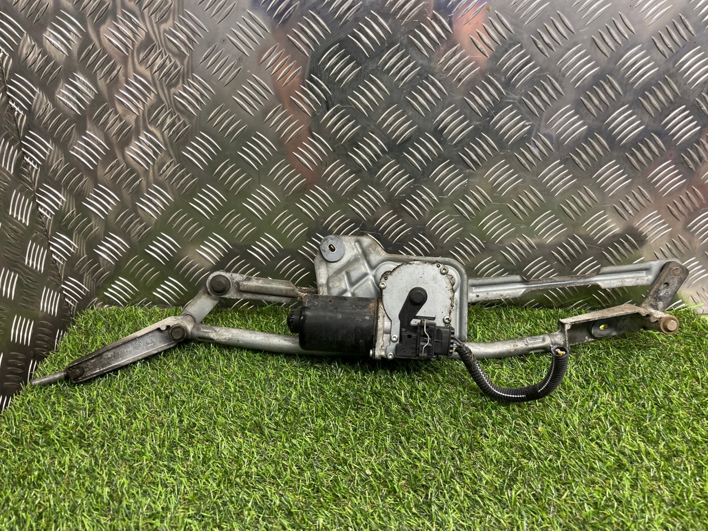 wiper mechanism front VOLVO XC90 8620509