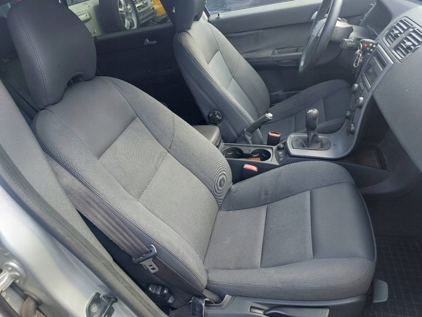 seats KOMPLET left right seat rear part + side VOLVO V50 and