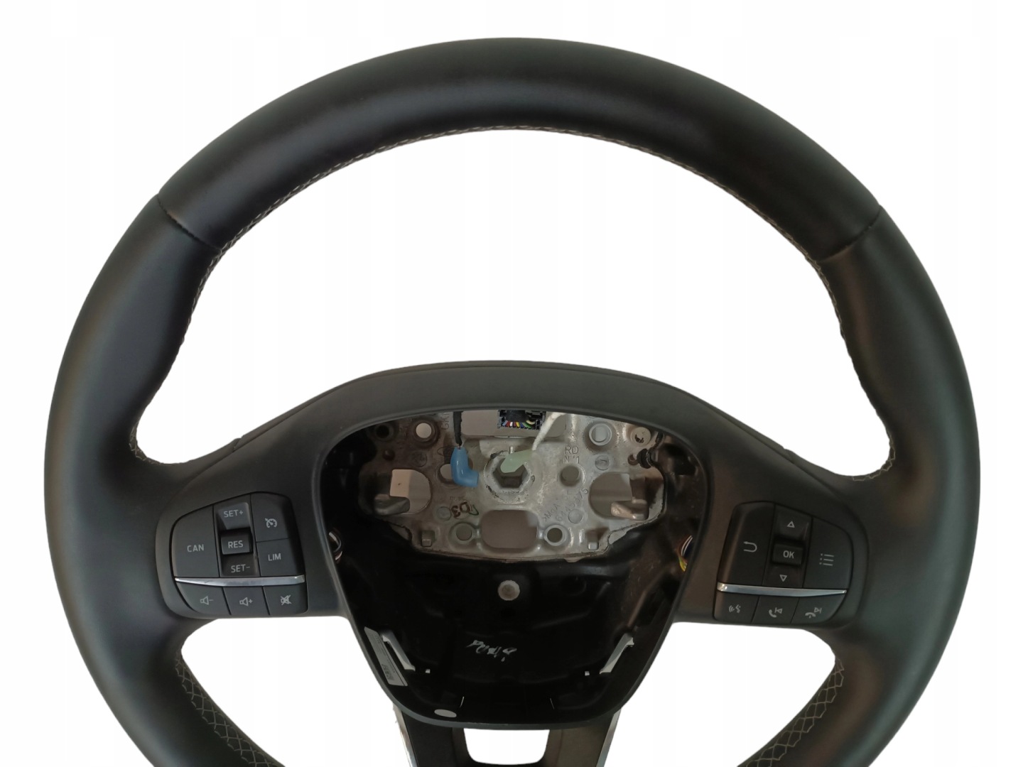 SKORZANA lenkrad FORD PUMA MK2 2020r