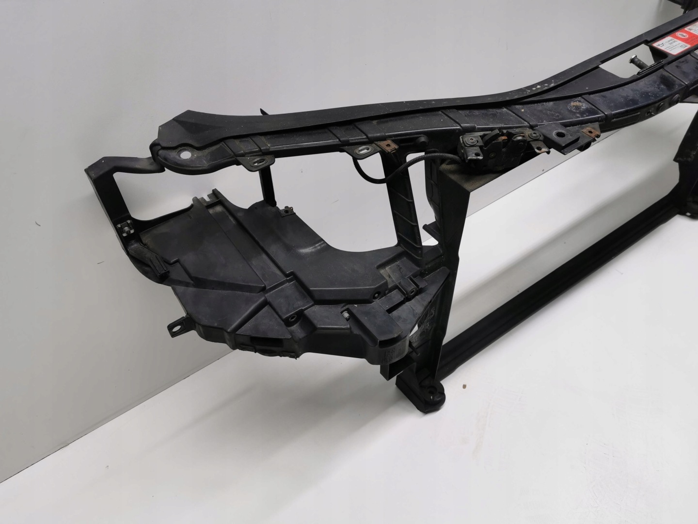 support panel for radiators pillar AUDI A8 D3 4.2 TDI 4E0805594C