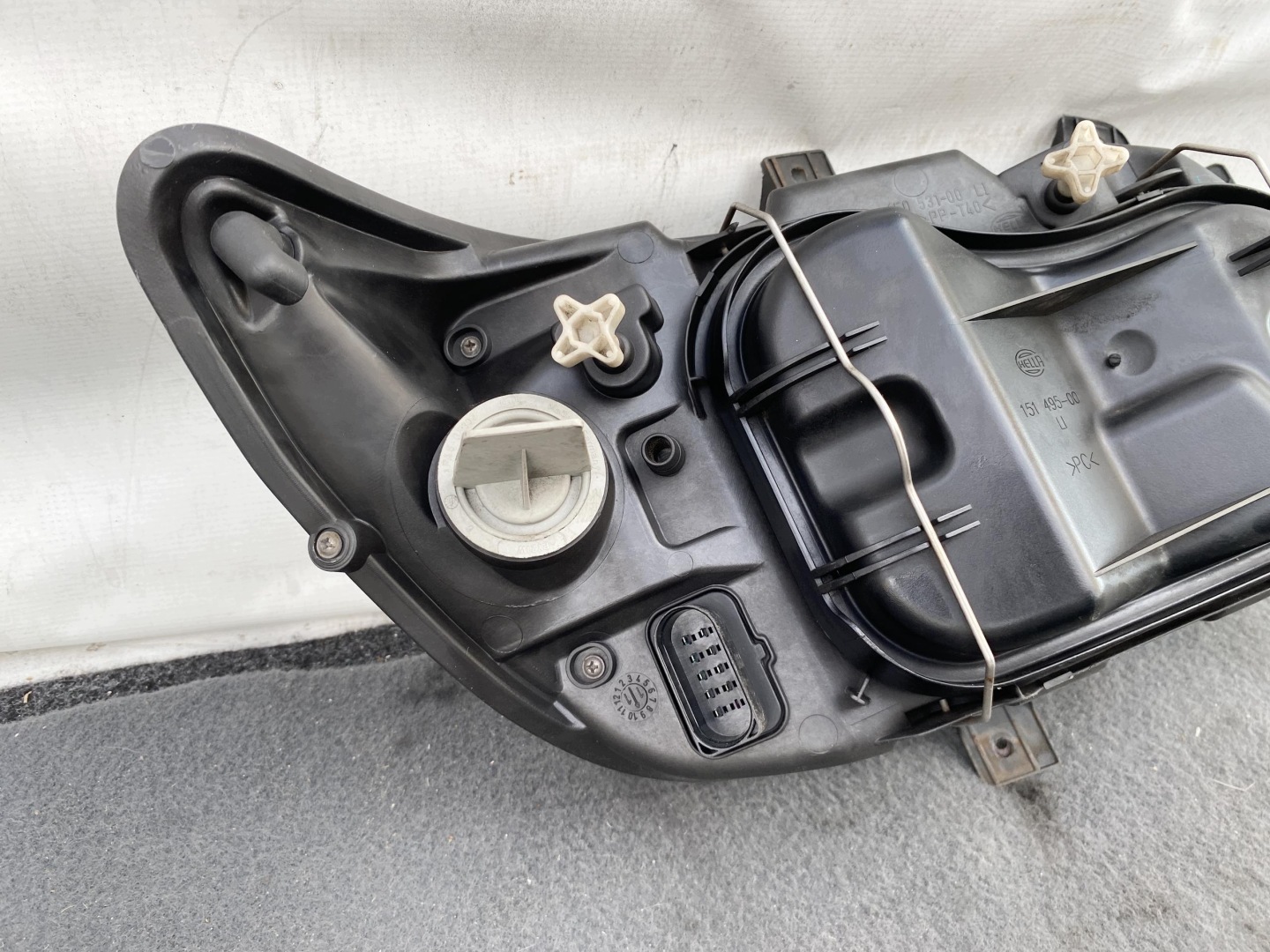 MERCEDES SPRINTER 903 99- REFLEKTOR front left light left front HELLA